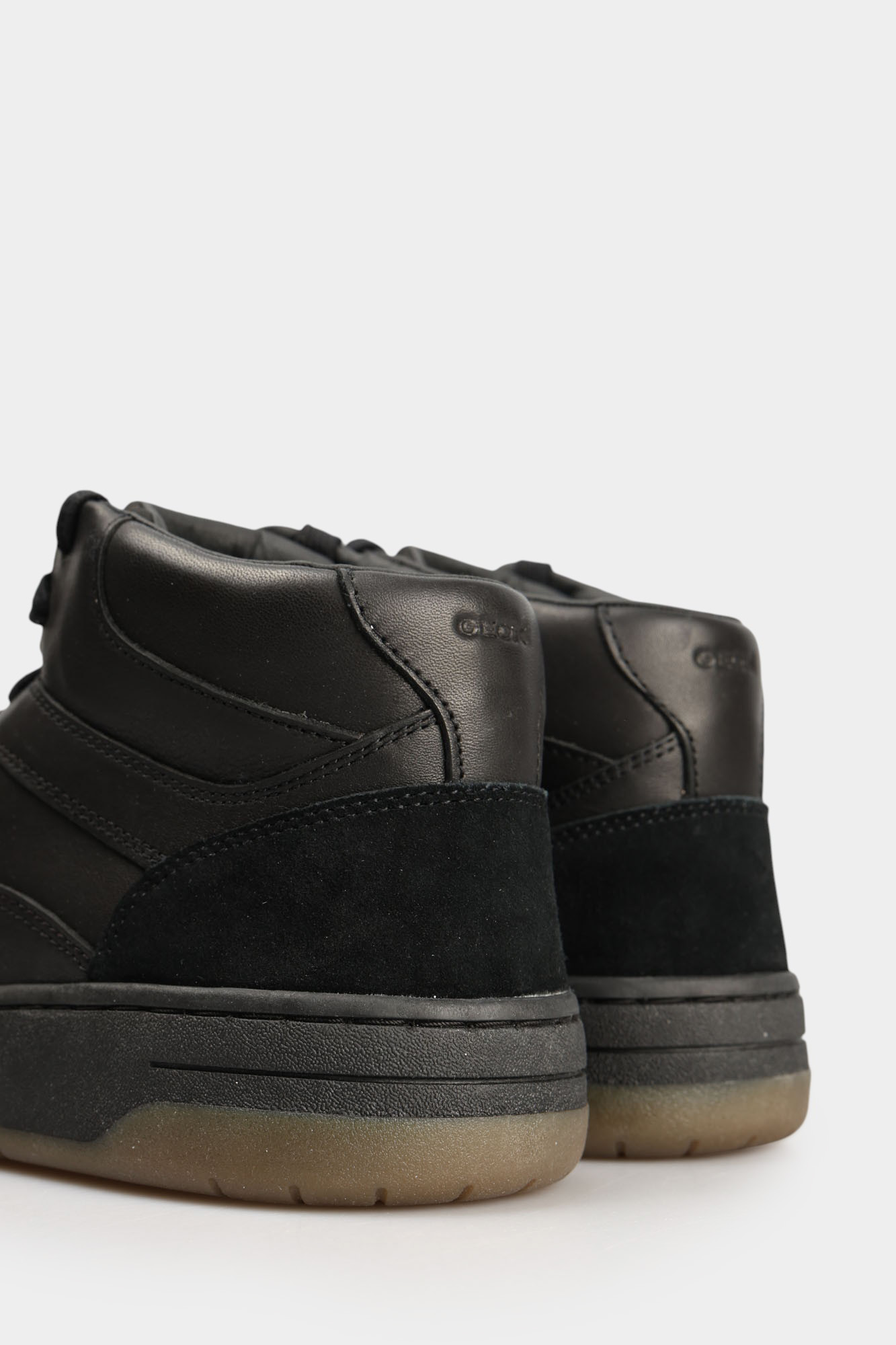 U56M5B08522C Ботинки Geox Черный