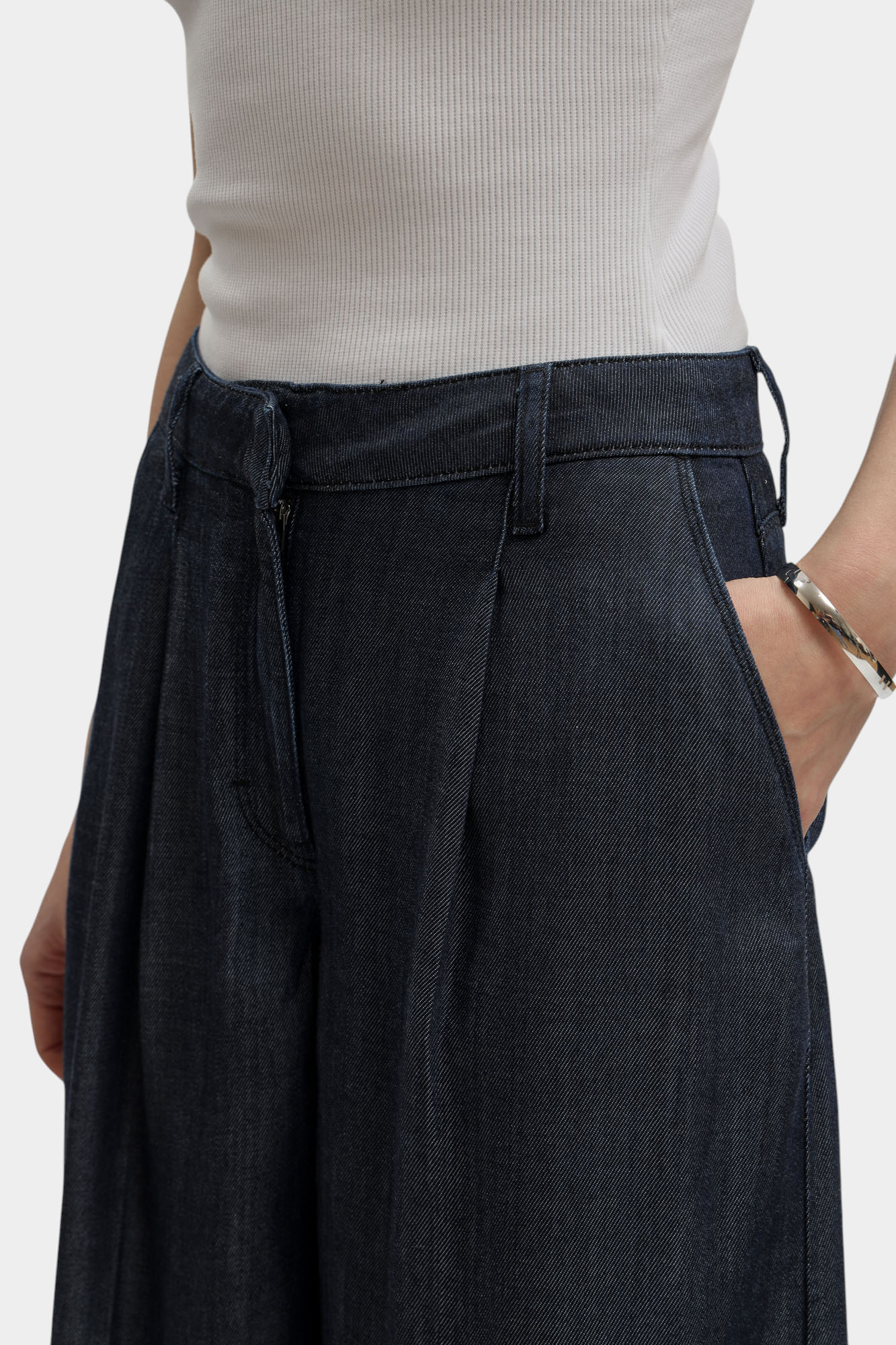 B1W10101 джинсы karl lagerfeld 