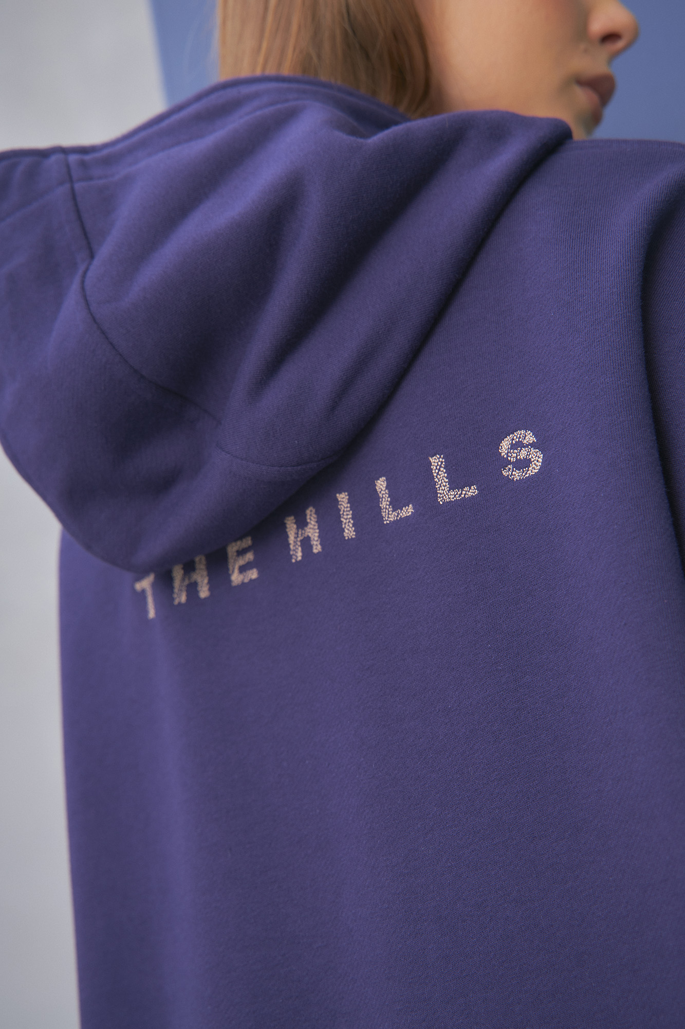 W-232-P-0006 худи the hills 