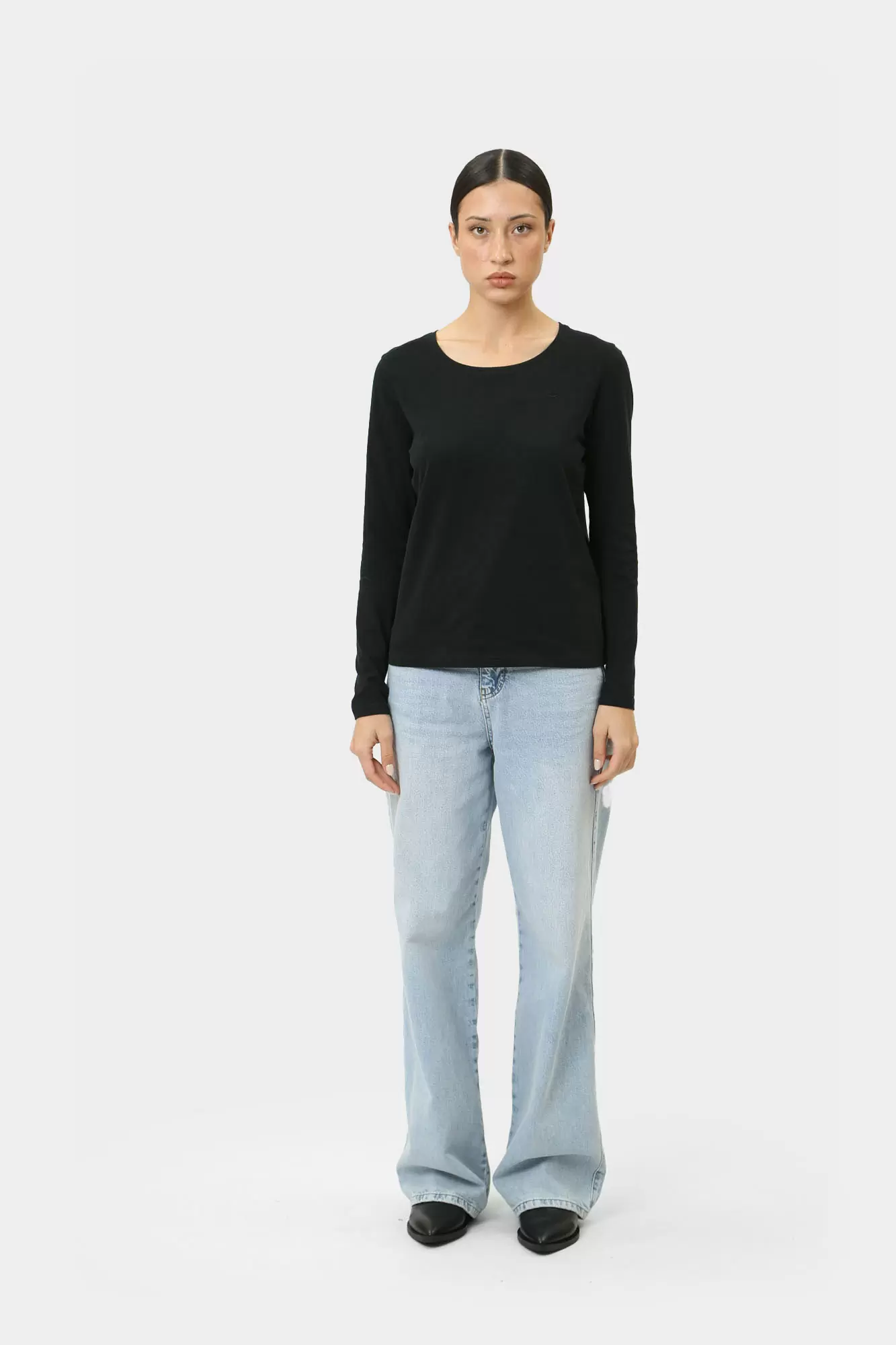 1013931 лонгслив mustang 