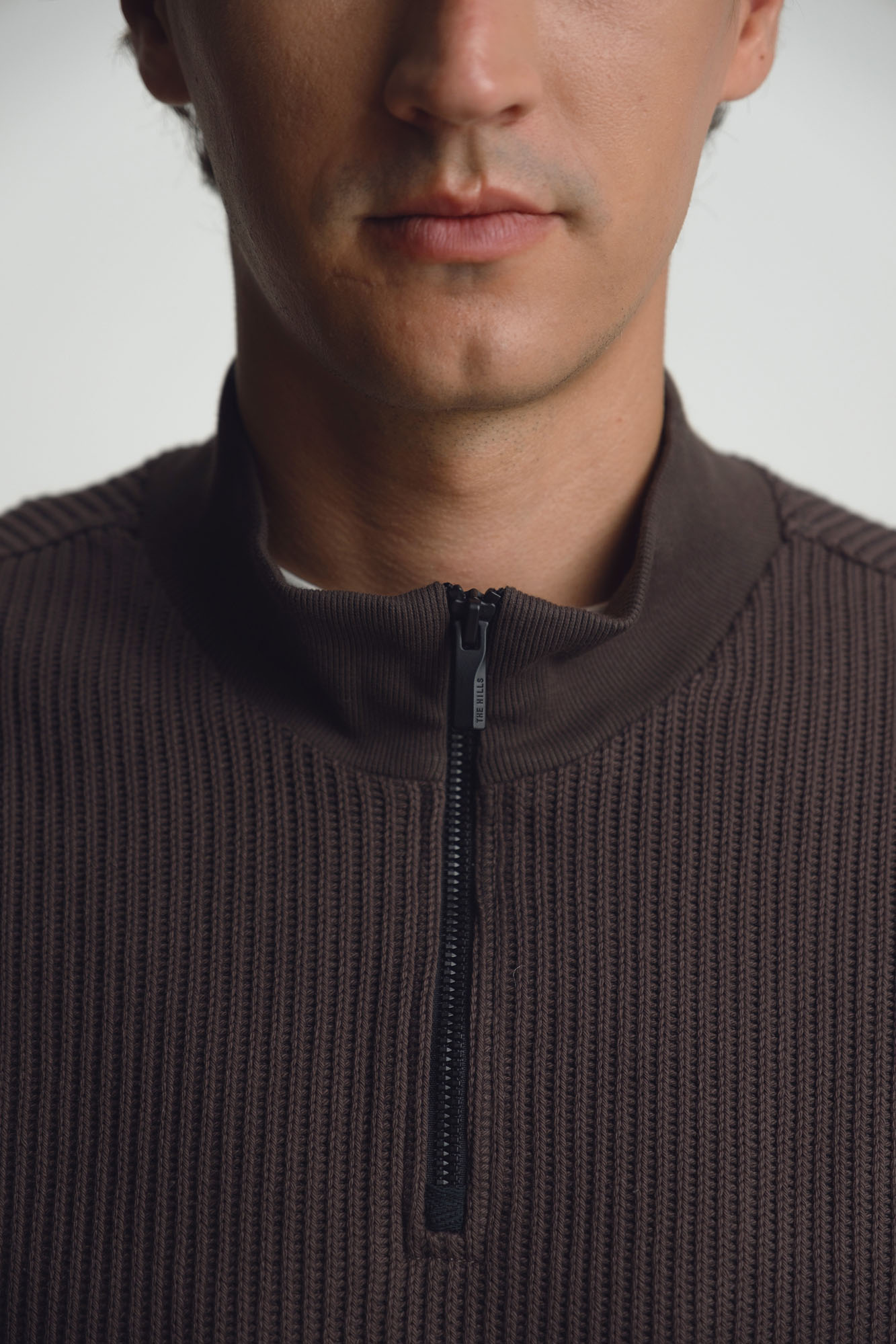 M-252-THT-56-2005 Джемпер The Hills Хаки