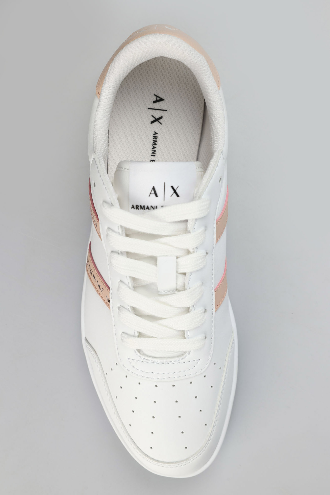 XDX148_XV797 Кеды Armani Exchange Белый