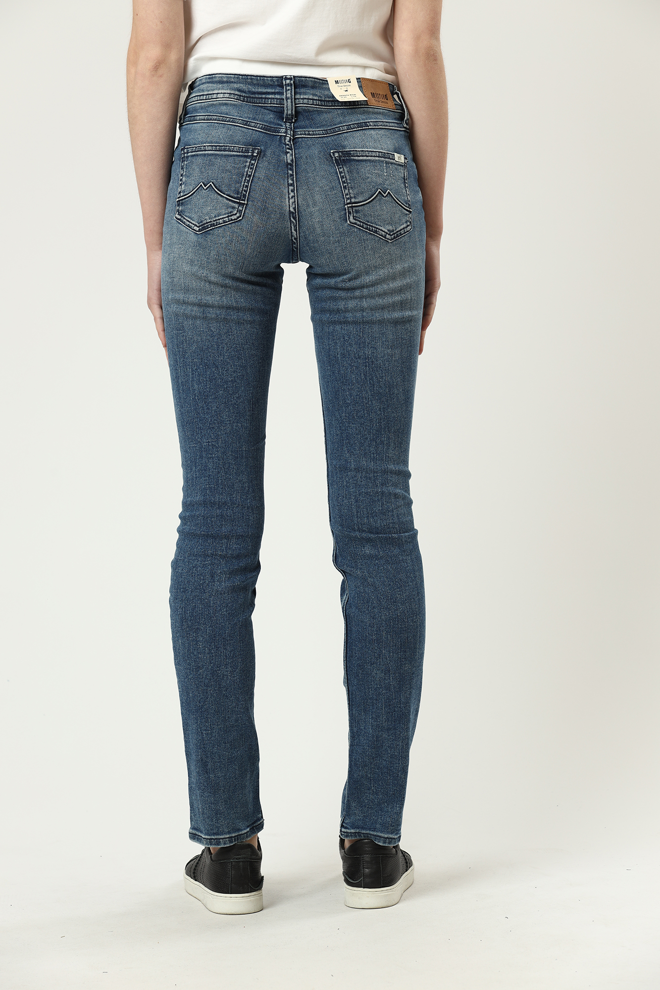 1012023-5000 джинсы jasmin slim mustang 