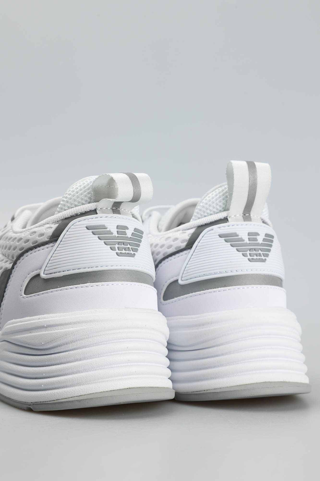 X8X159_XK379 Кроссовки EA7 Белый