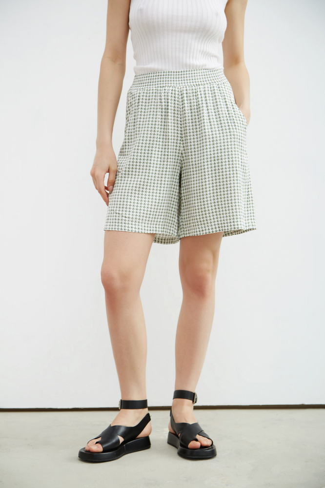 Шорты The Hills