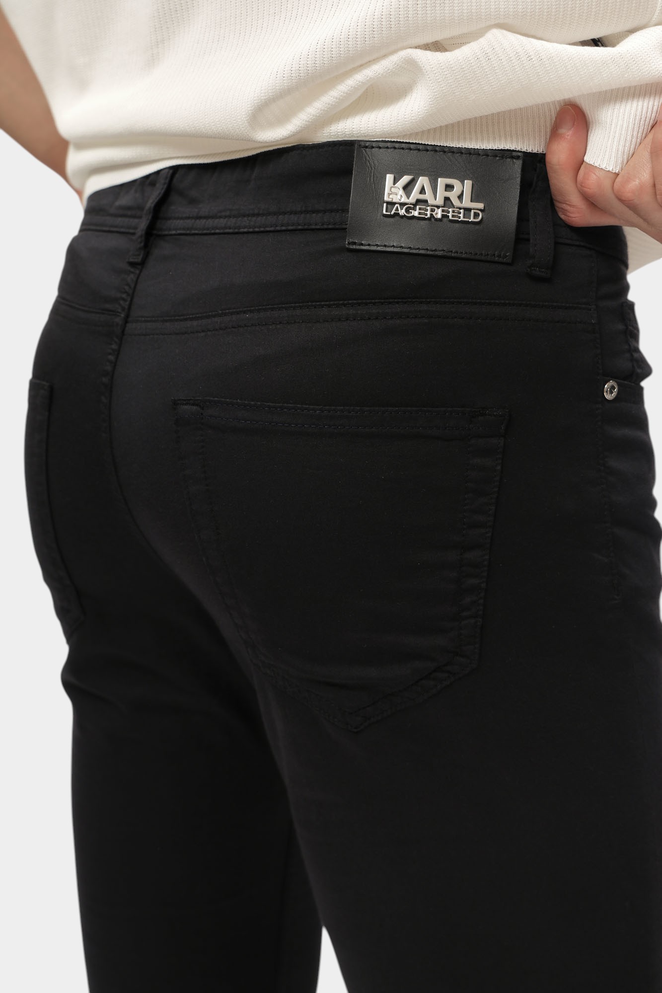 552829_265840 Брюки 5-карманные Karl Lagerfeld Черный