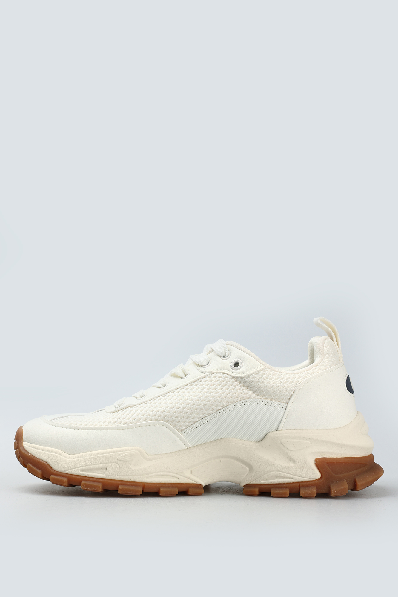 XUX194_XV793 Кроссовки Armani Exchange Белый