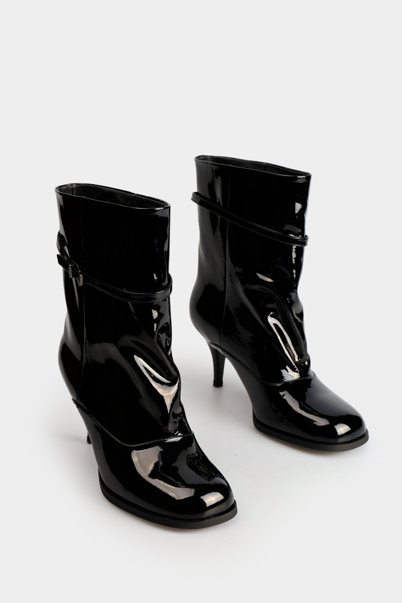 MP85178-725 Ботильоны Graciana Черный