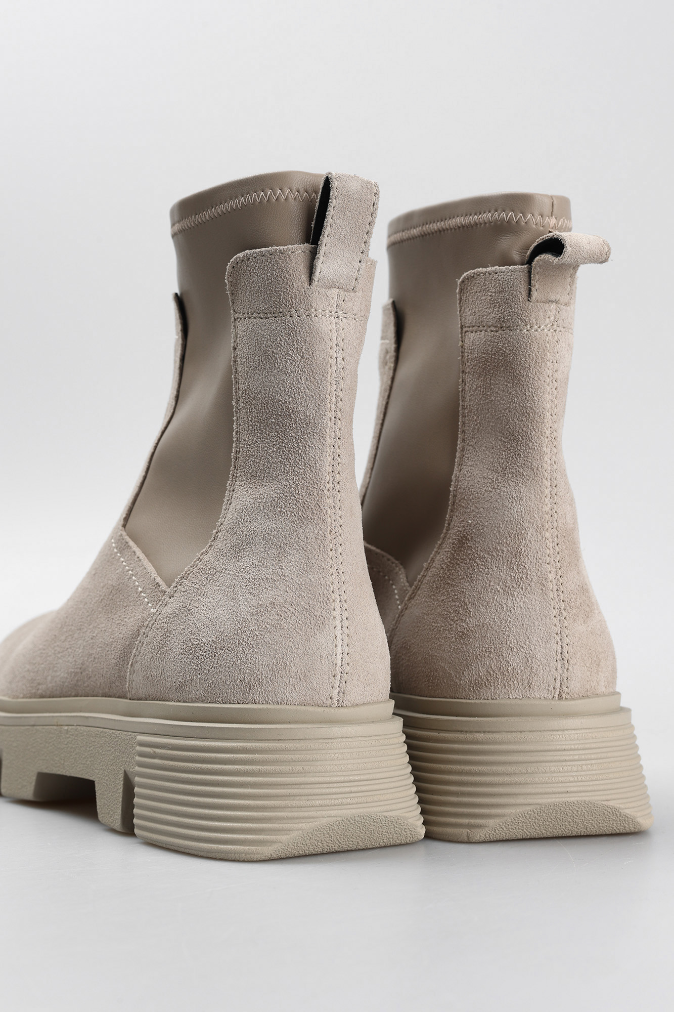 D26UAC022KBC Ботинки Geox Капучино