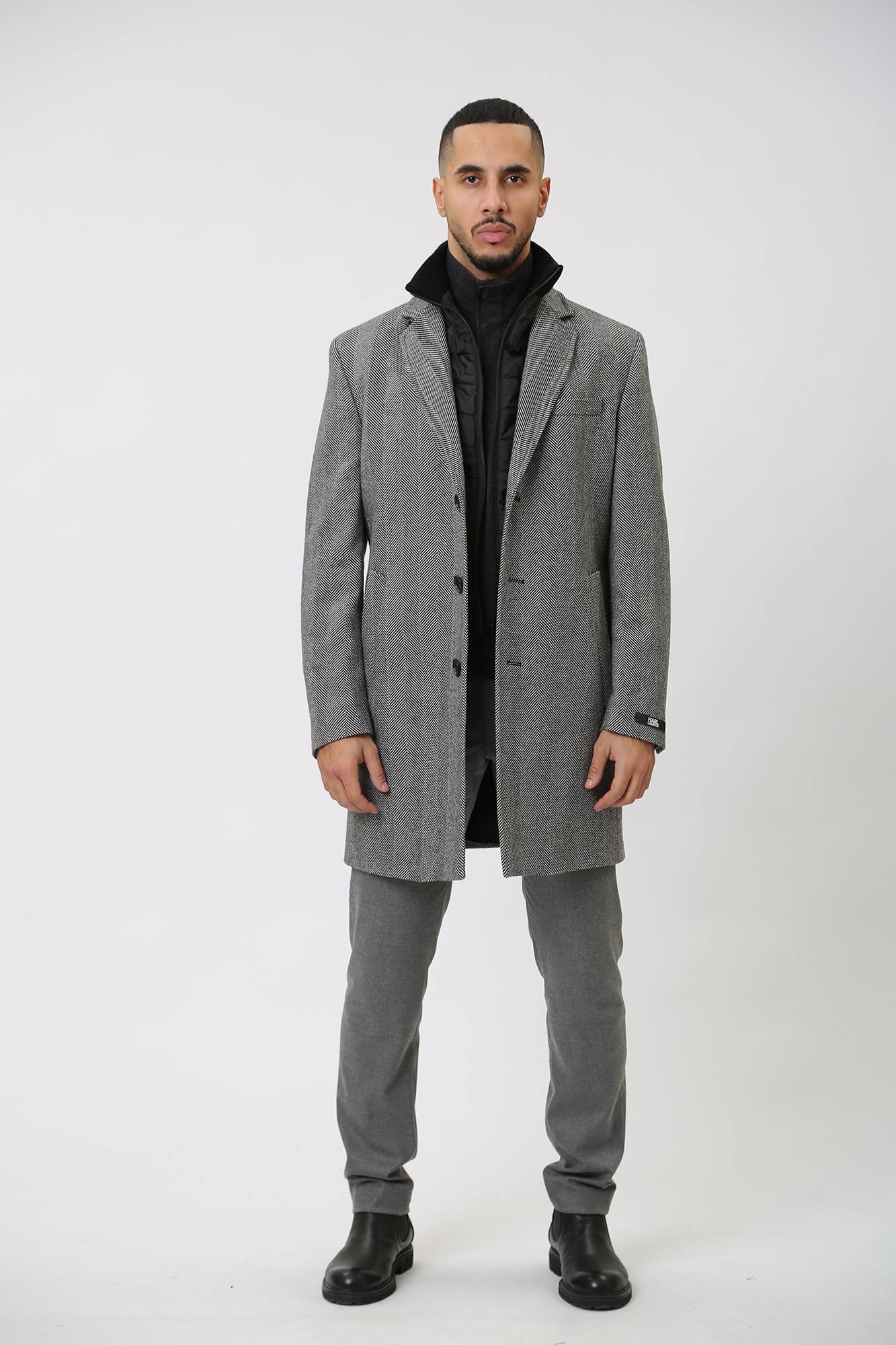 534721_455704 Пальто Karl Lagerfeld Серый