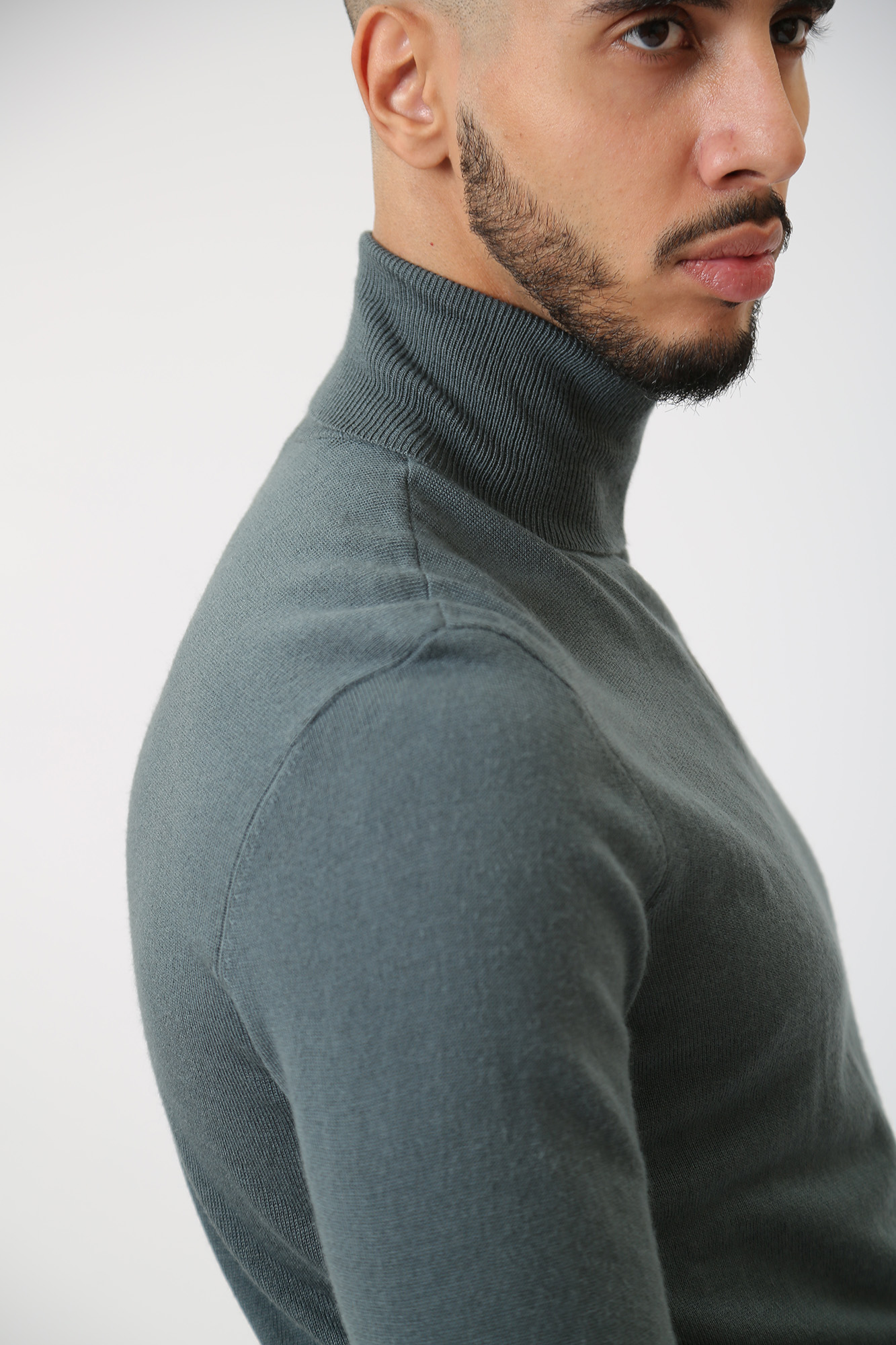 6RZM5C_ZMM9Z Водолазка Armani Exchange Зеленый