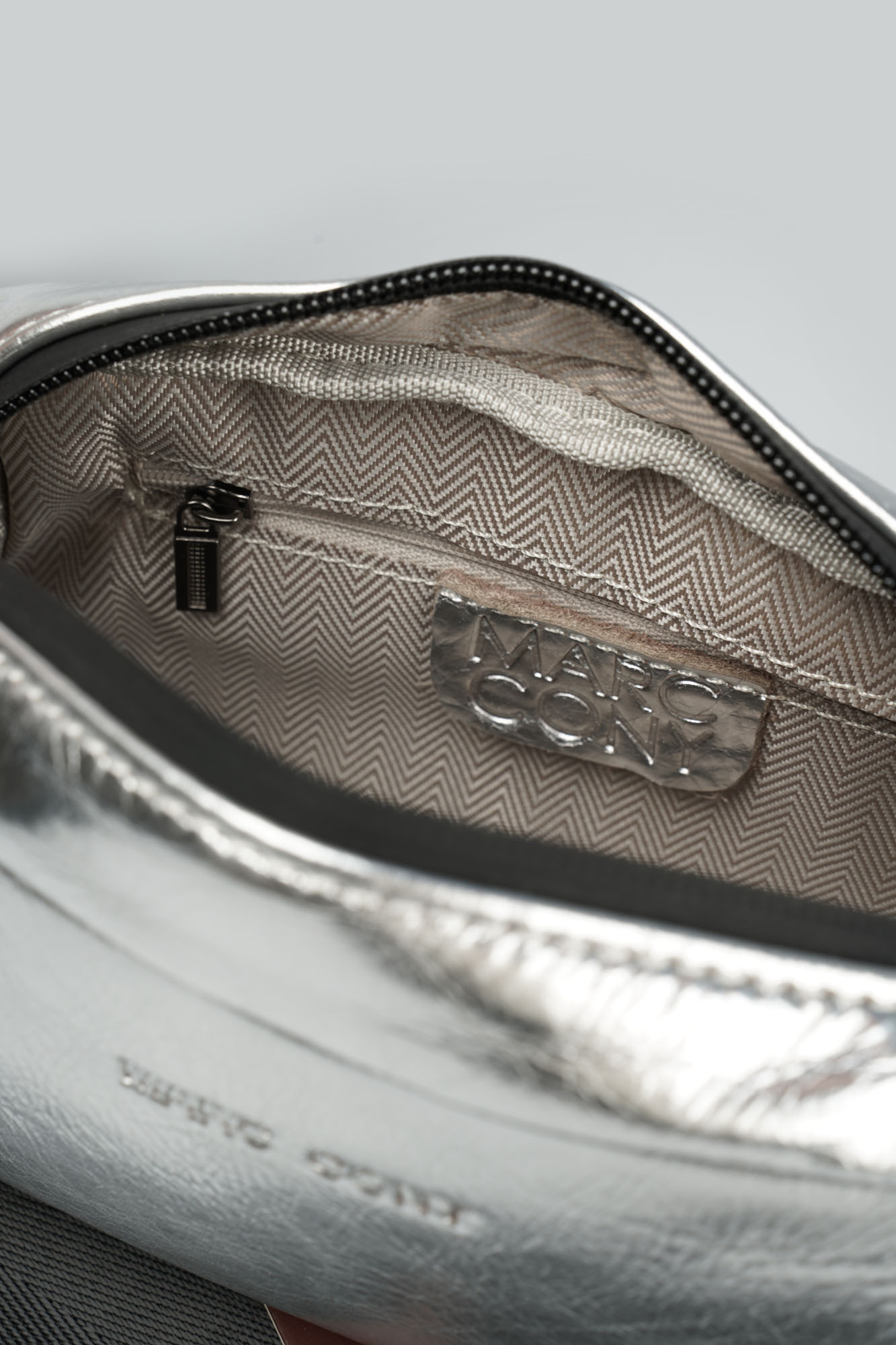 5180-200 Сумка Marc Cony Серебряный