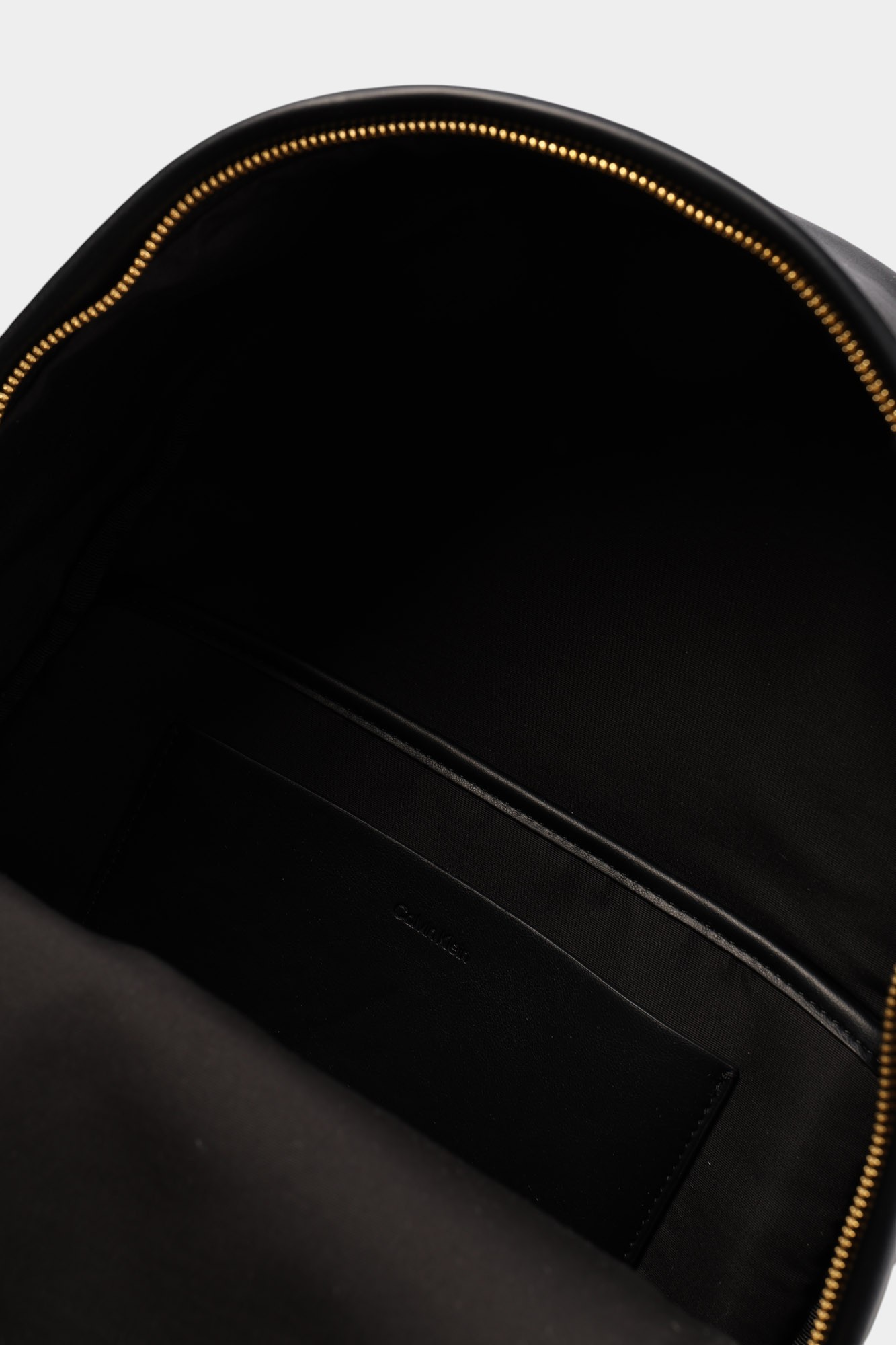 LV04F3233G Рюкзак Calvin Klein Jeans Черный