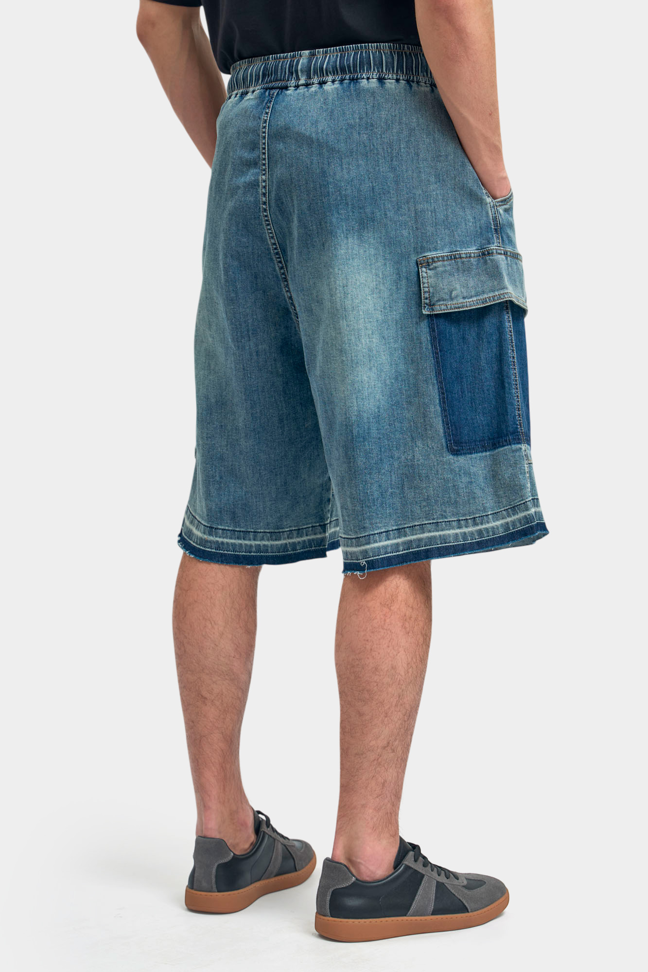 M-261-FT-56-FF003 Шорты джинсовые The Hills Синий