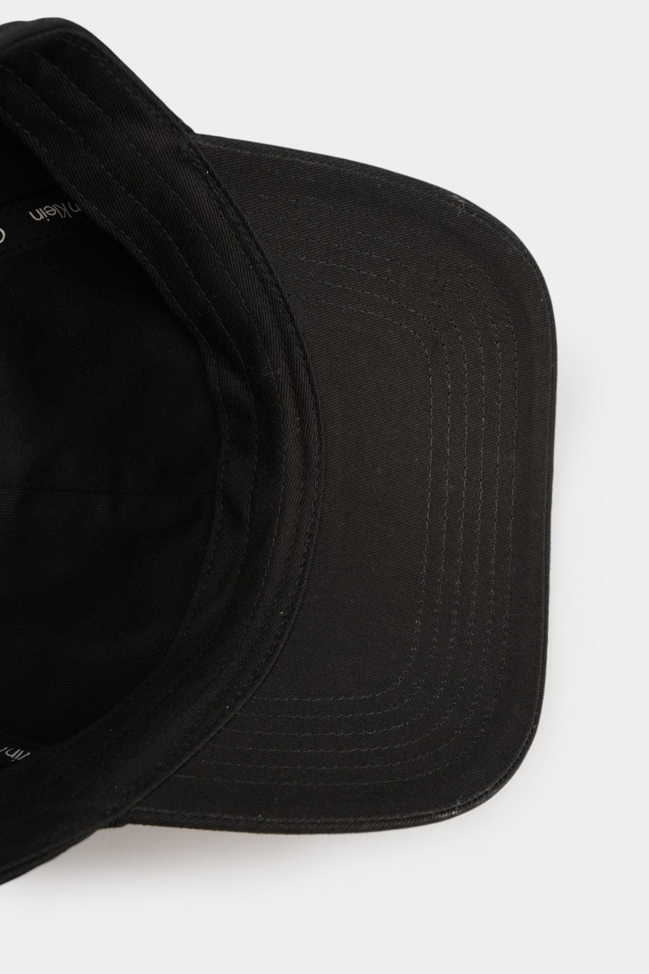 LV04K5044G Кепка Calvin Klein Jeans Черный