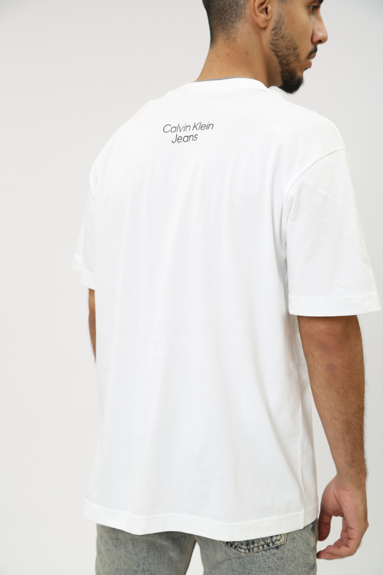 J30J325201 Футболка Calvin Klein Jeans Белый