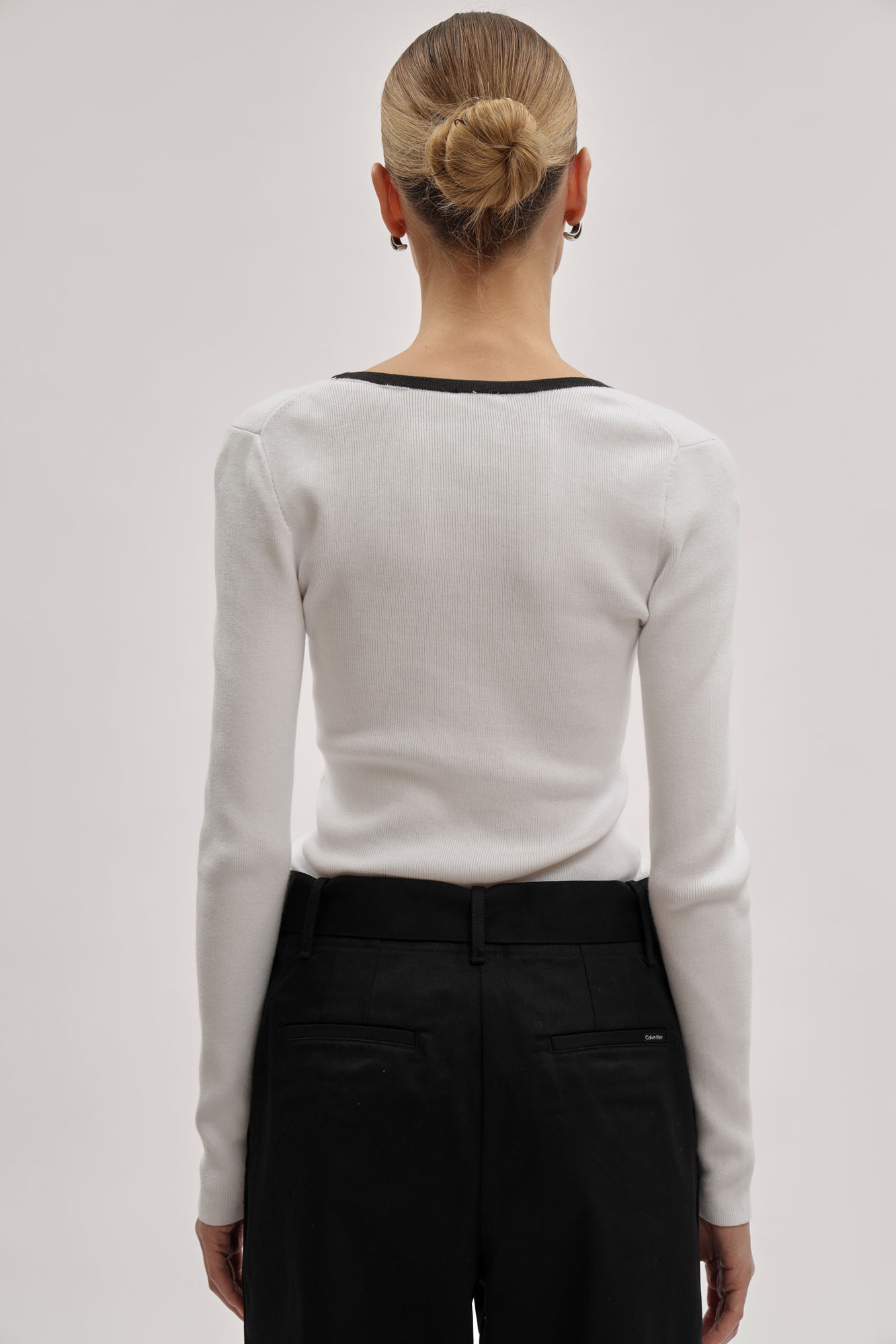 LV044D360G лонгслив calvin klein jeans