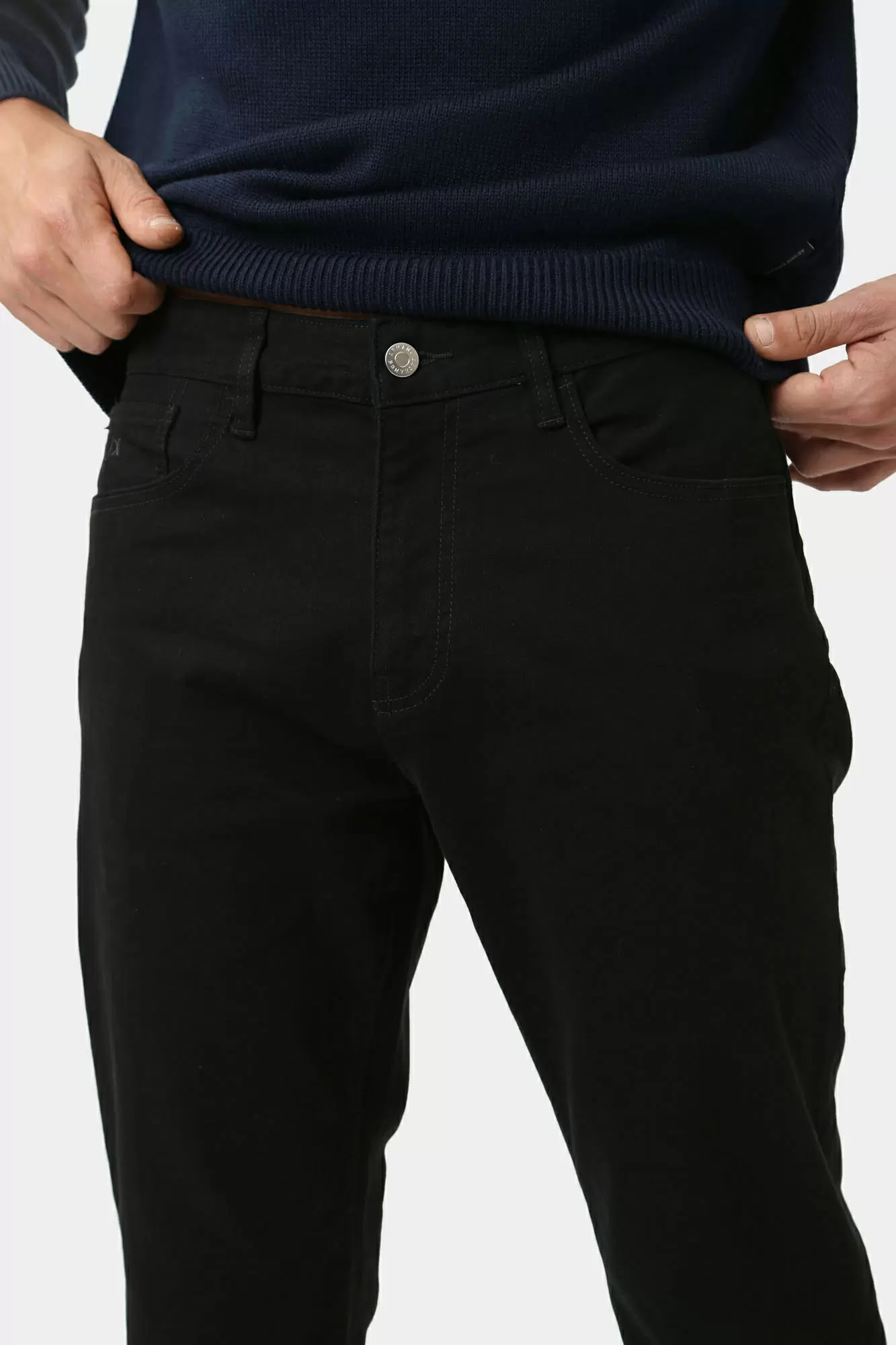 8NZJ16_Z2SBZ Брюки джинсовые Armani Exchange Черный