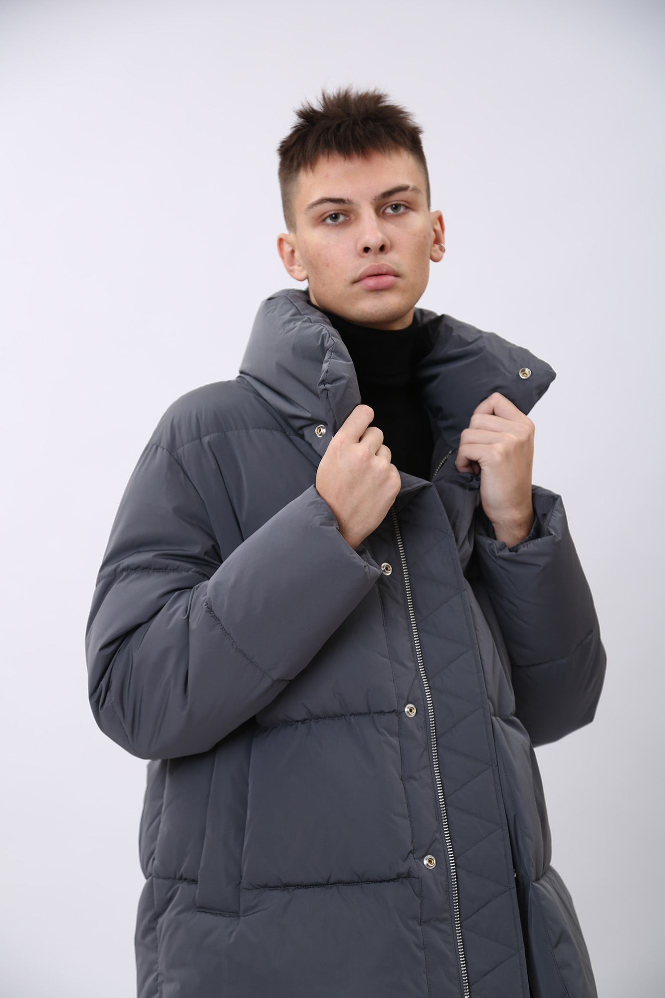 52S00741-1T004085 Куртка пуховая Trussardi Серый