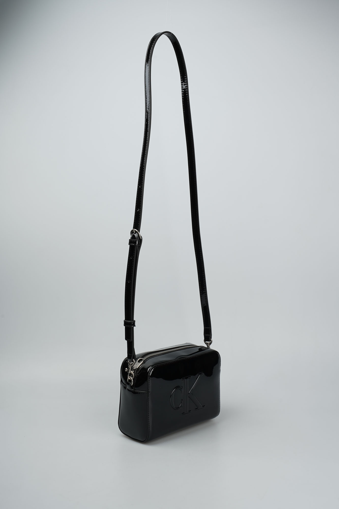 K60K613054 Сумка Calvin Klein Jeans Черный