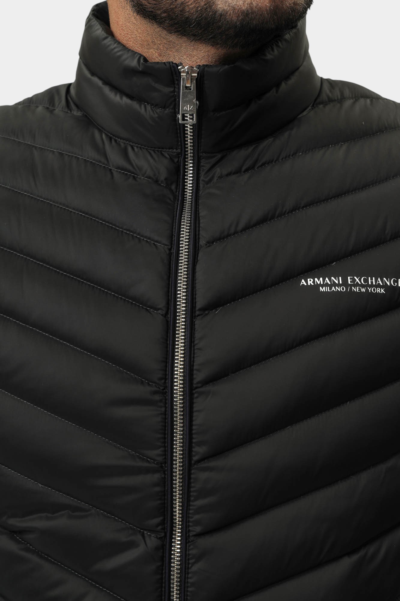 8NZQ52_ZNW3Z Жилет пуховый Armani Exchange 