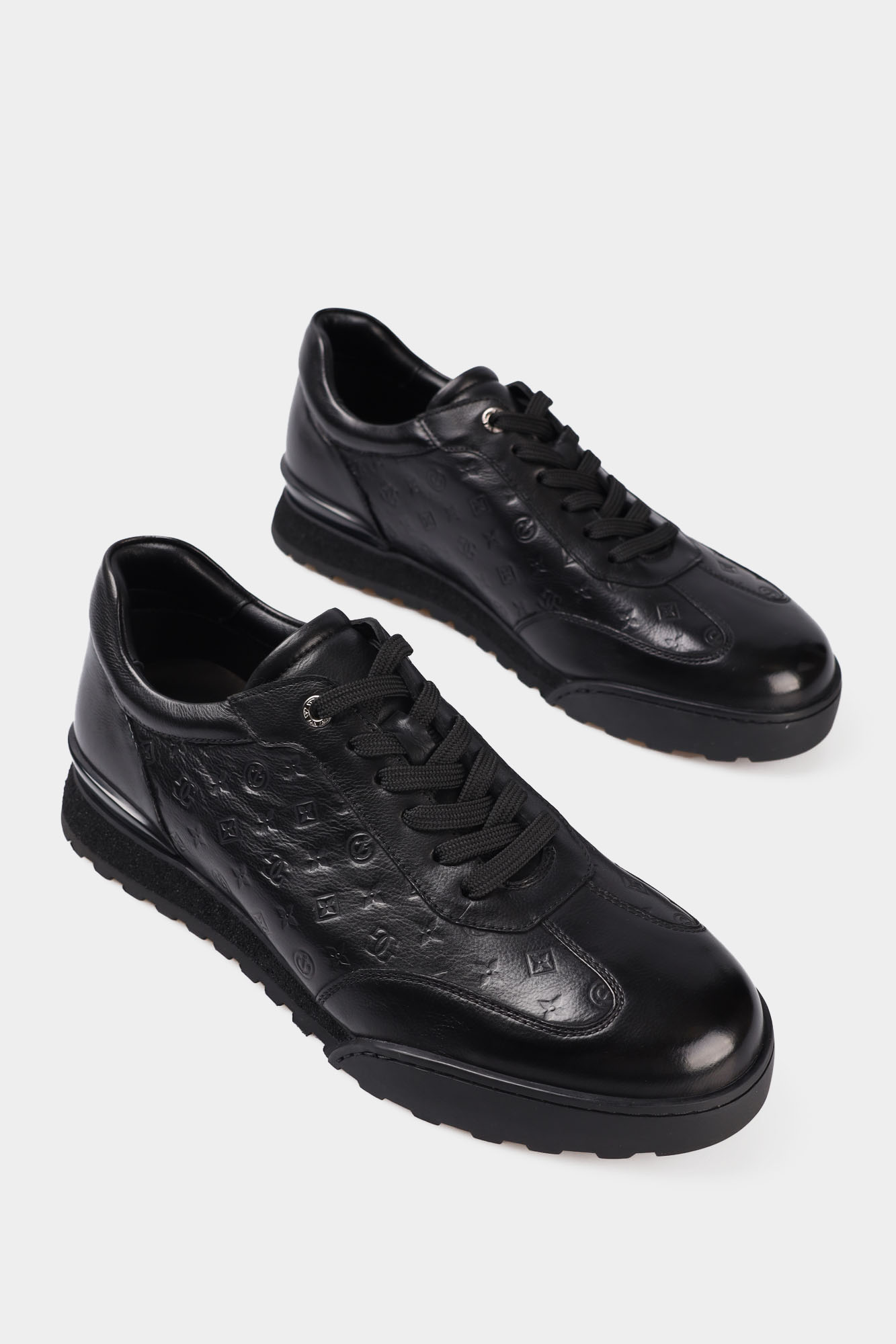 PM-001-104 Кроссовки Graciana Черный