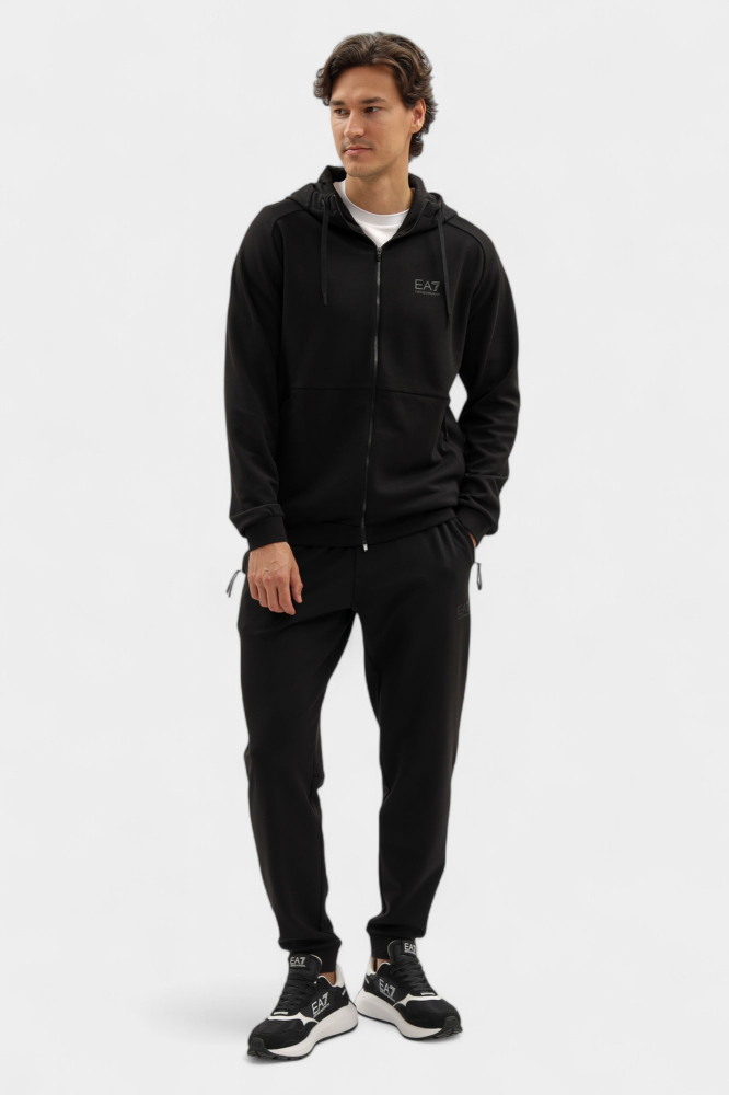 Костюм спортивный EA7