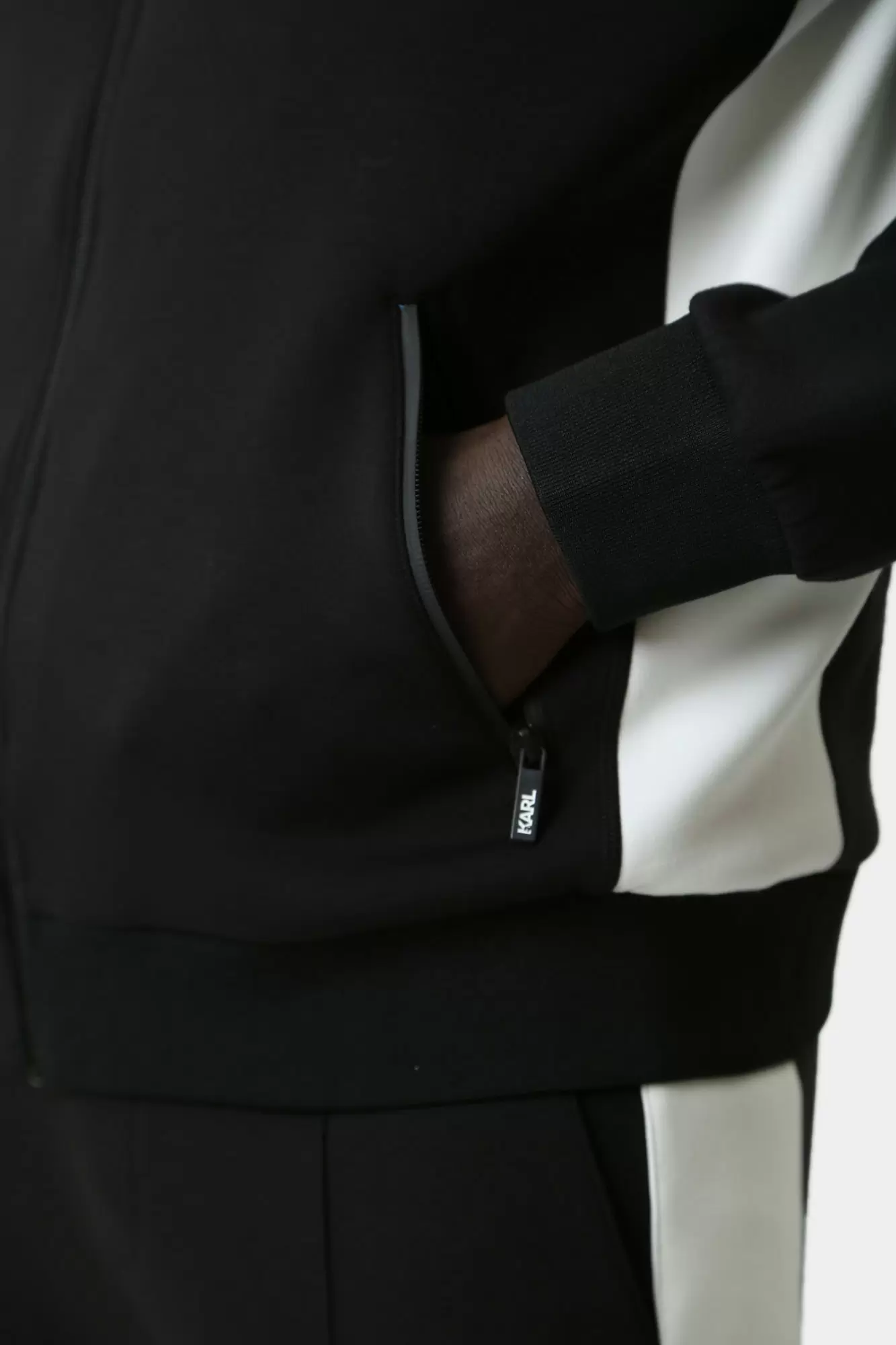 544902_705016 Толстовка с капюшоном Karl Lagerfeld Черный