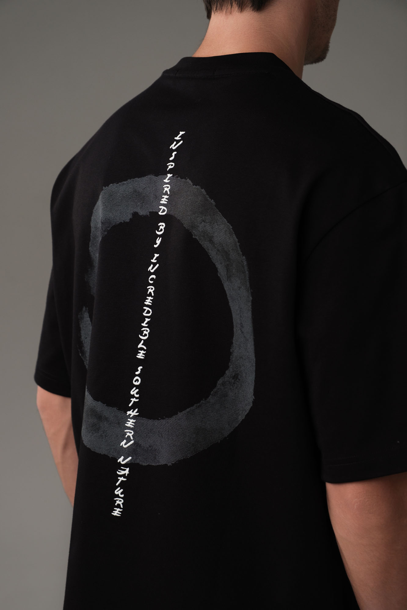 M-251-MA-22-8004 Футболка The Hills Черный