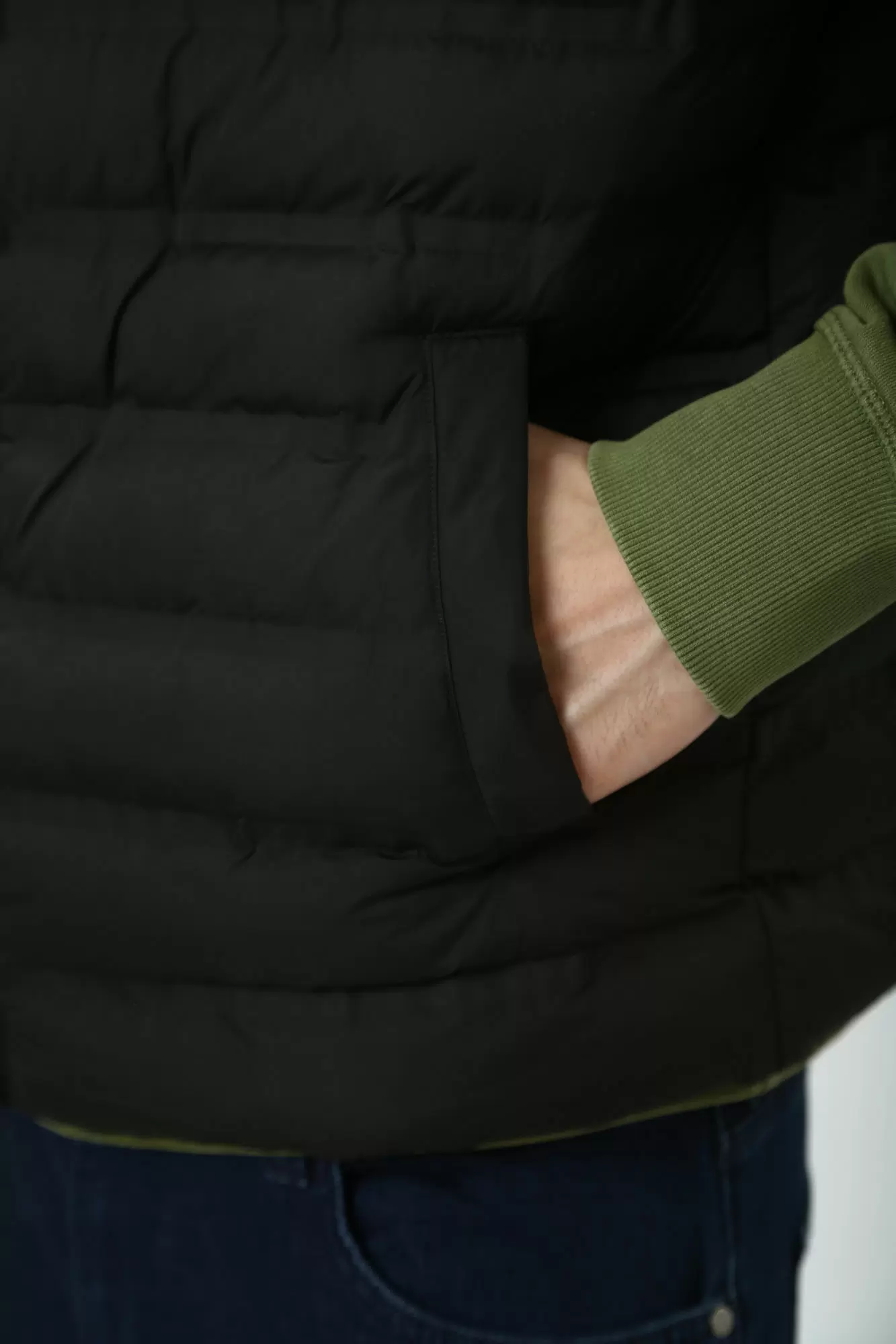 1016234 Жилет Mustang Черный