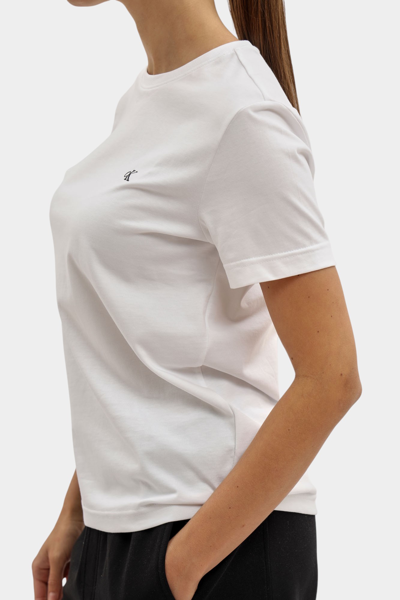 LV047B224G футболка calvin klein jeans 