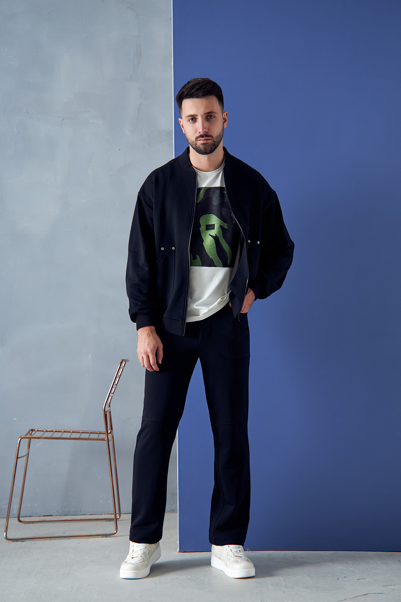 M-232-THT-20-0104 Брюки спортивные The Hills Черный