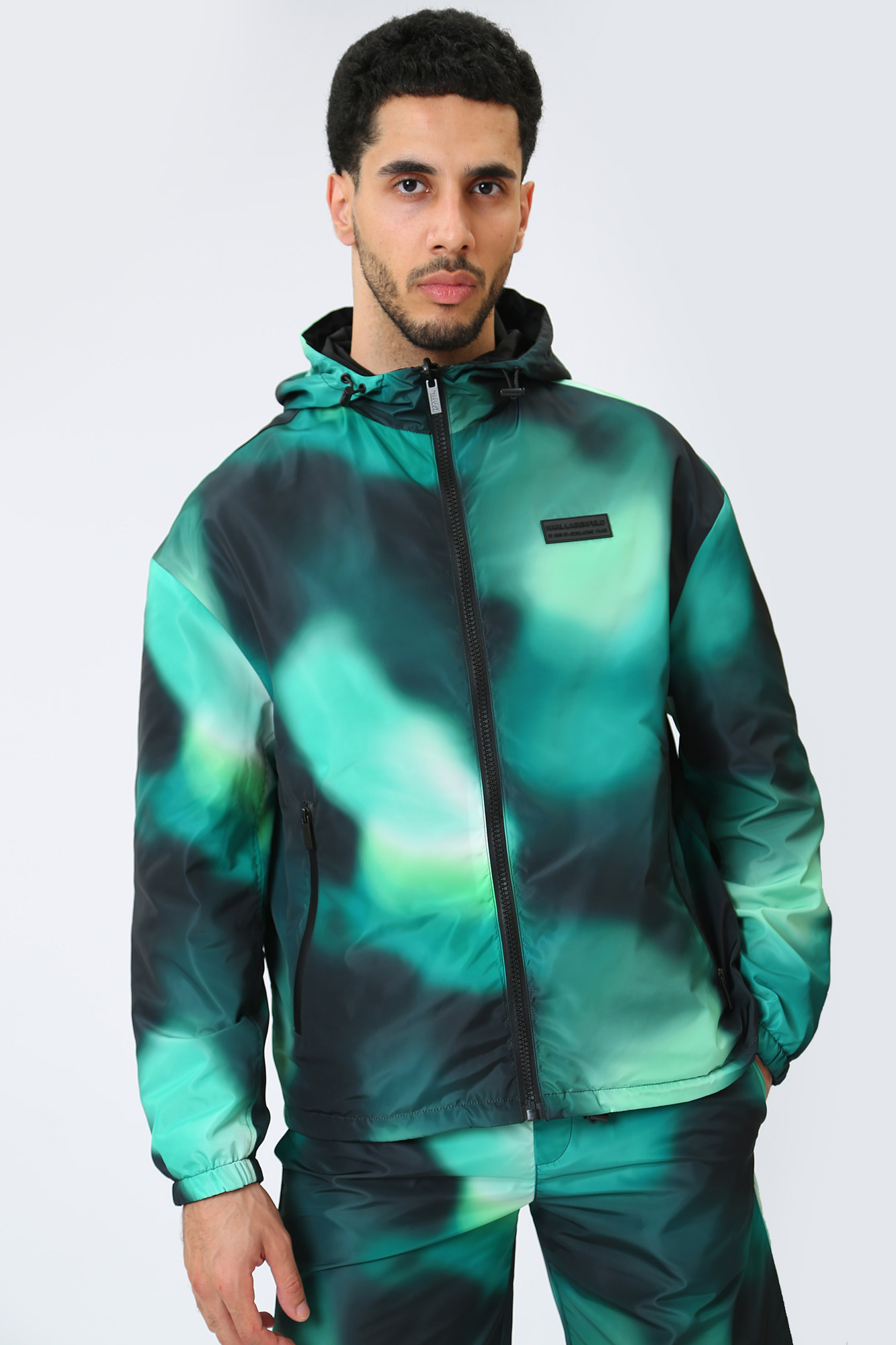 532508_505006 Ветровка Karl Lagerfeld Зеленый