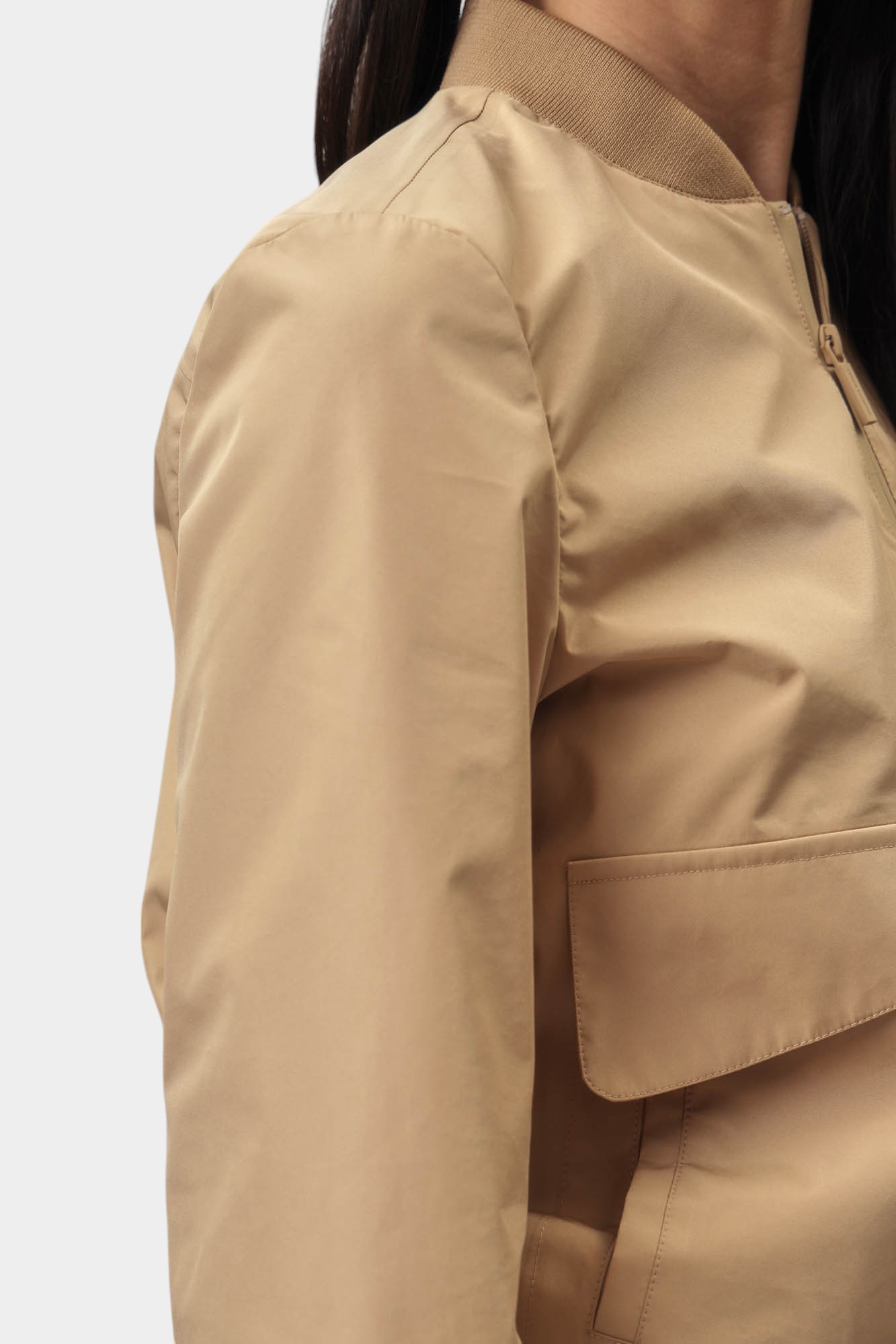 XW000418_AF12806 бомбер armani exchange 