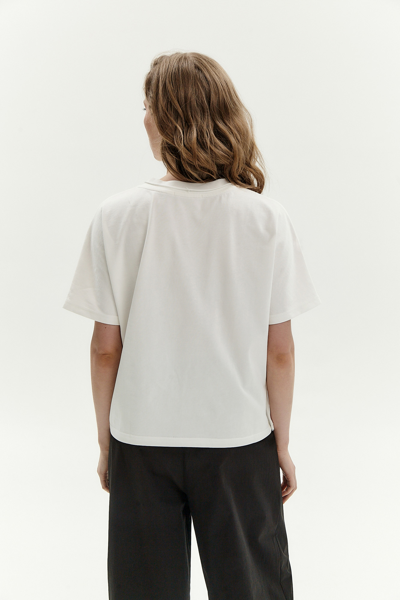 W-242-THT-22-0089 футболка the hills 