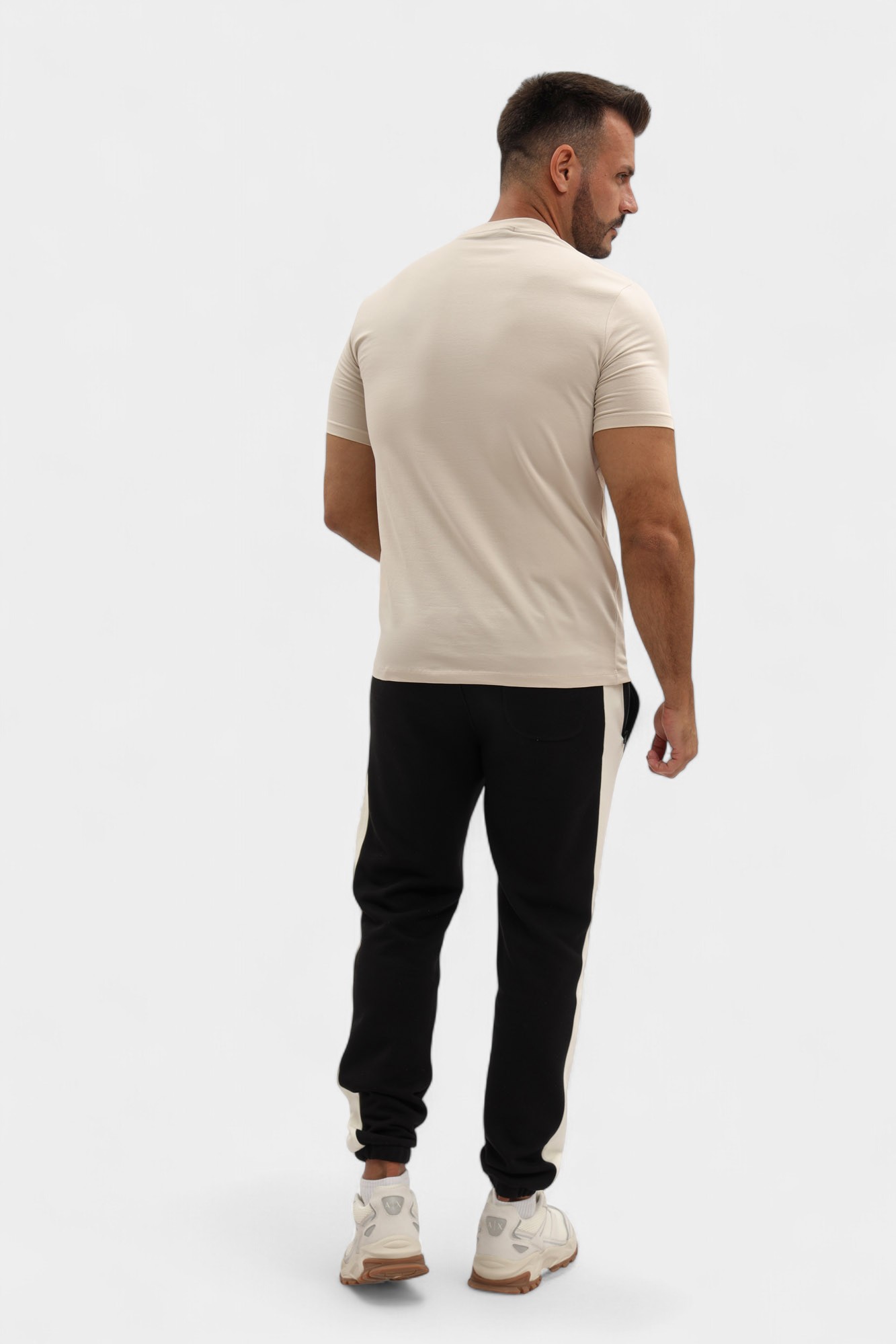 554235_755051 Футболка Karl Lagerfeld Бежевый