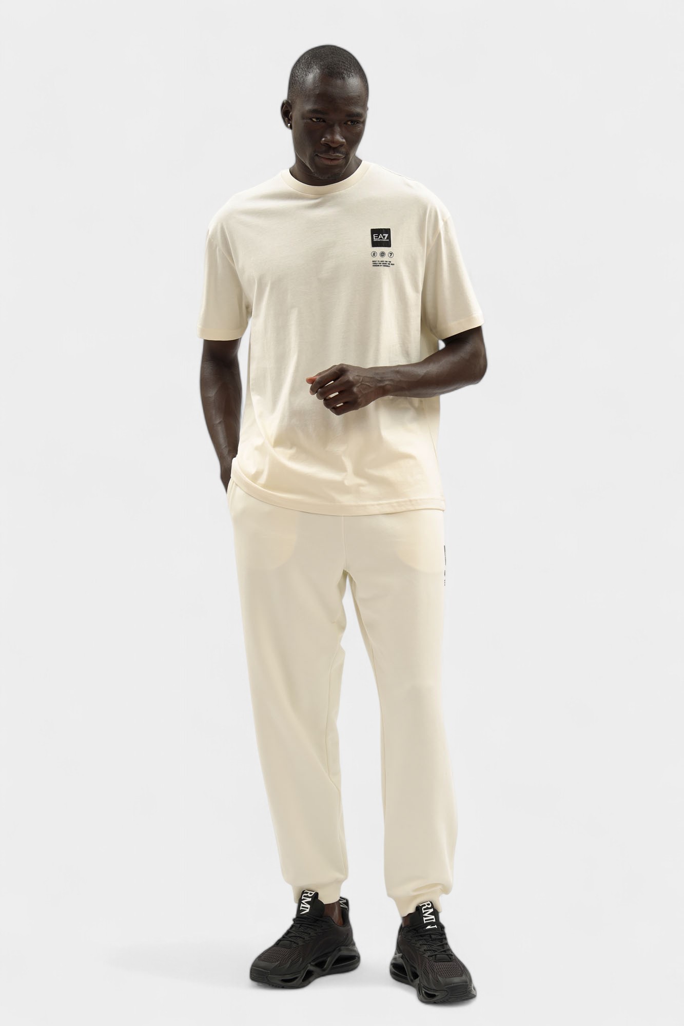 7M000976_AF17789 Футболка EA7 Бежевый