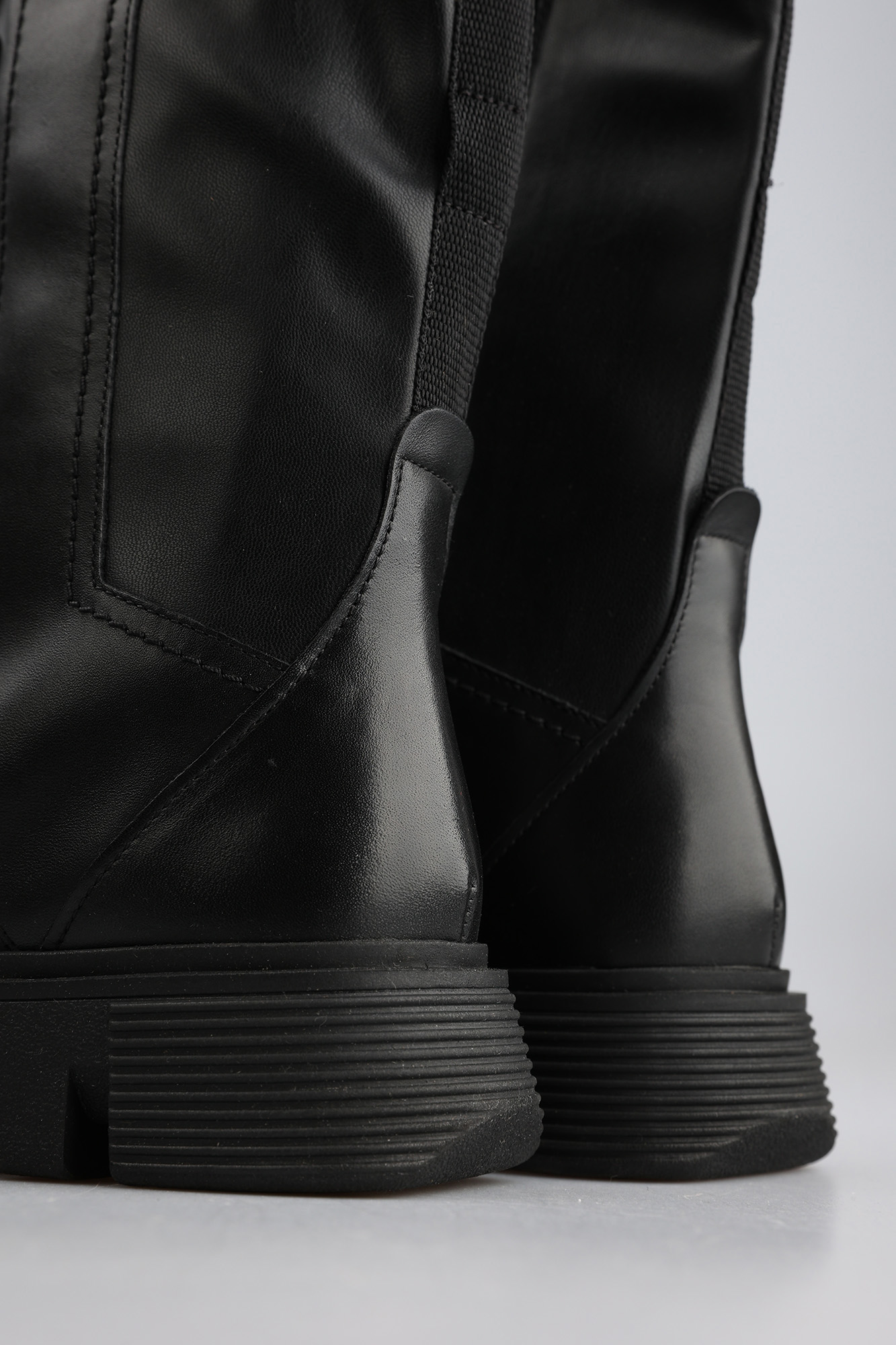 D26UAH085KBC9999 Ботинки Geox Черный