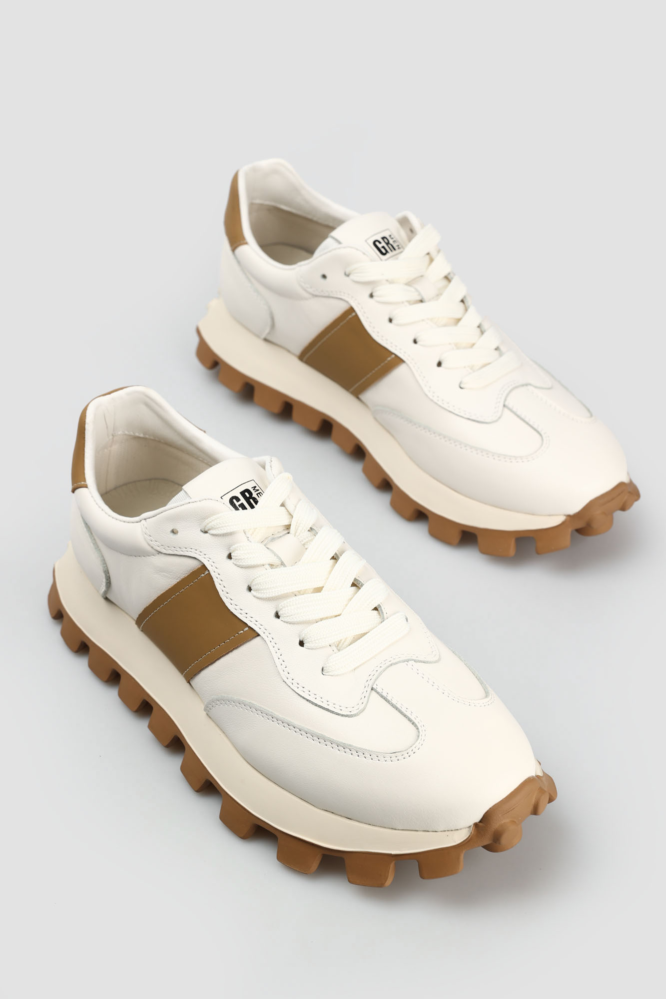 GAM-3615-1 Кроссовки Graciana Белый