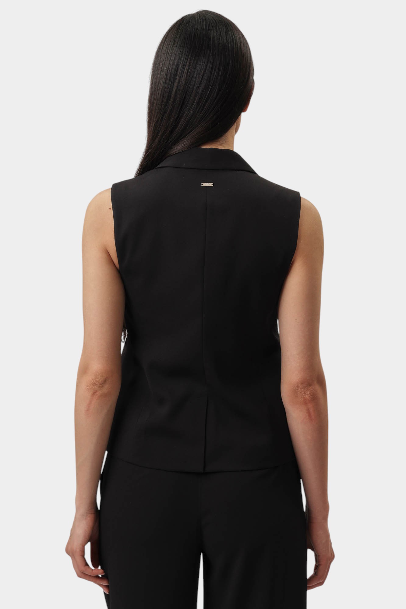 XW000435_AF12749 жилет armani exchange 
