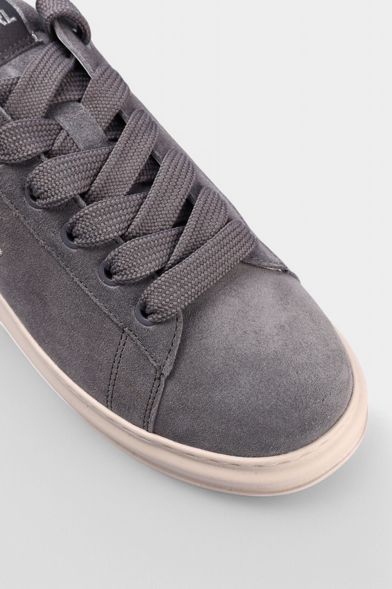 551475_855021 Кеды Karl Lagerfeld Серый