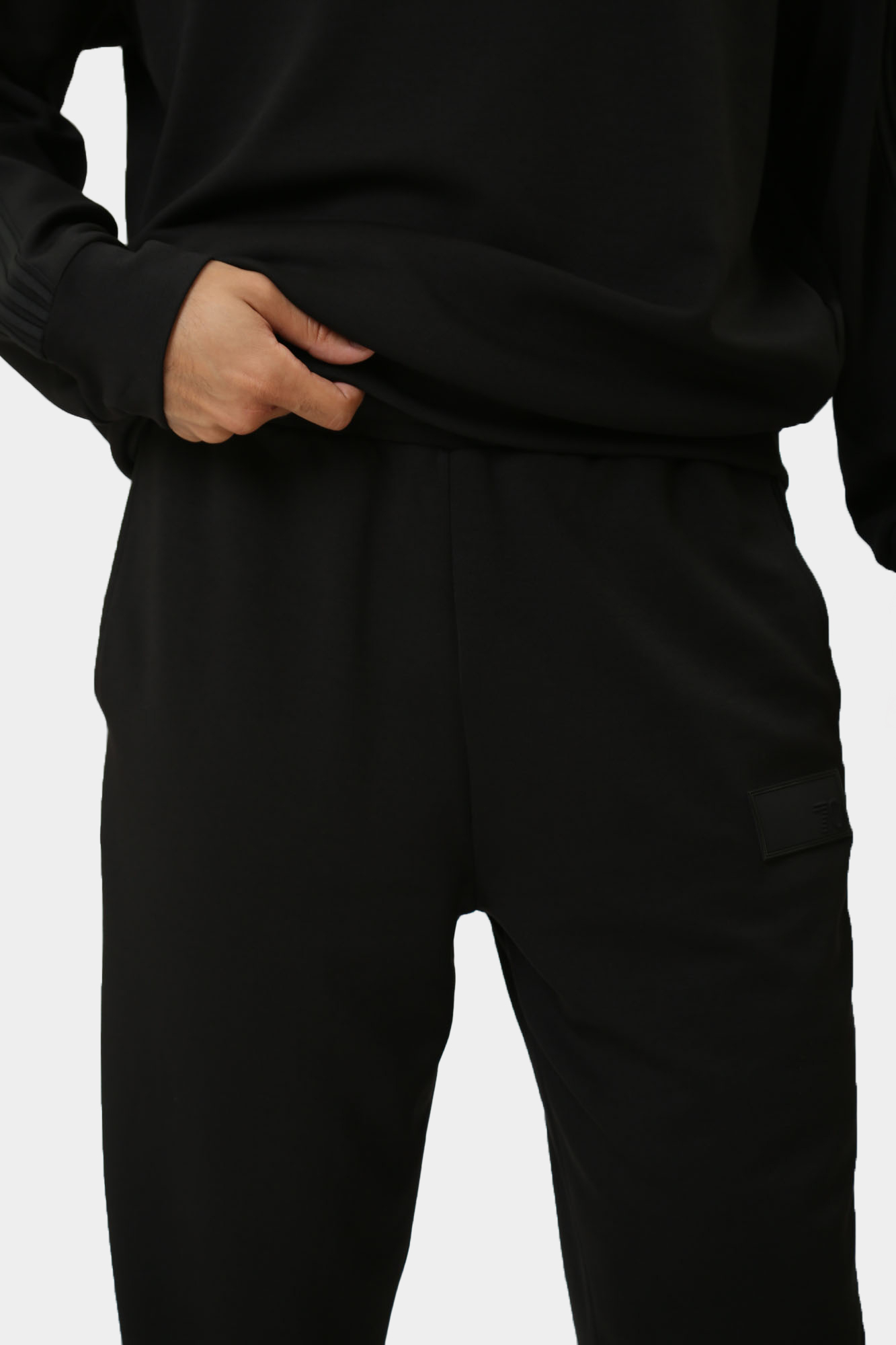 6DUP02_PJZKZ_1200 Брюки спортивные EA7 Черный