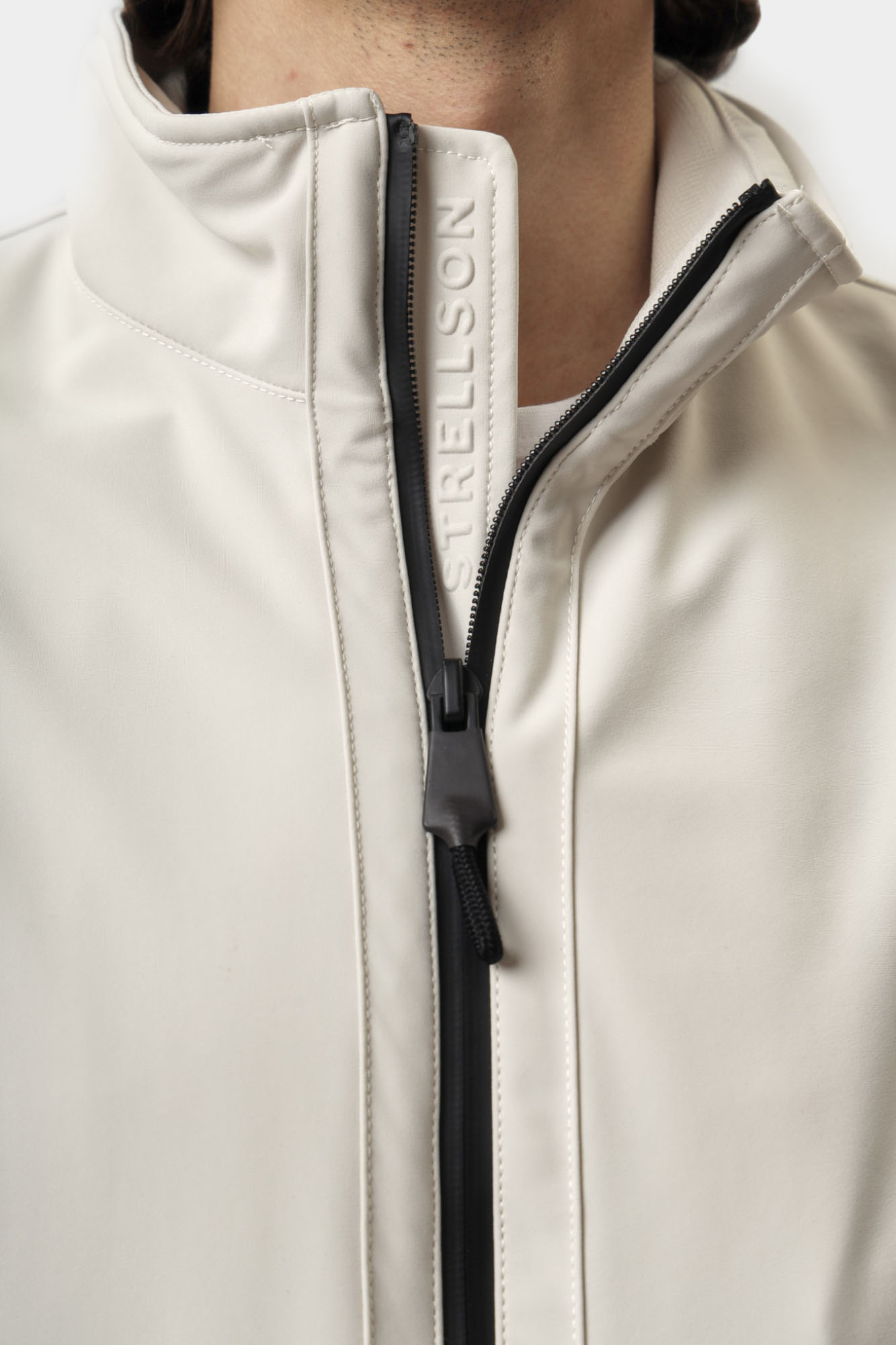 30045082_10018403 Ветровка Strellson Серый