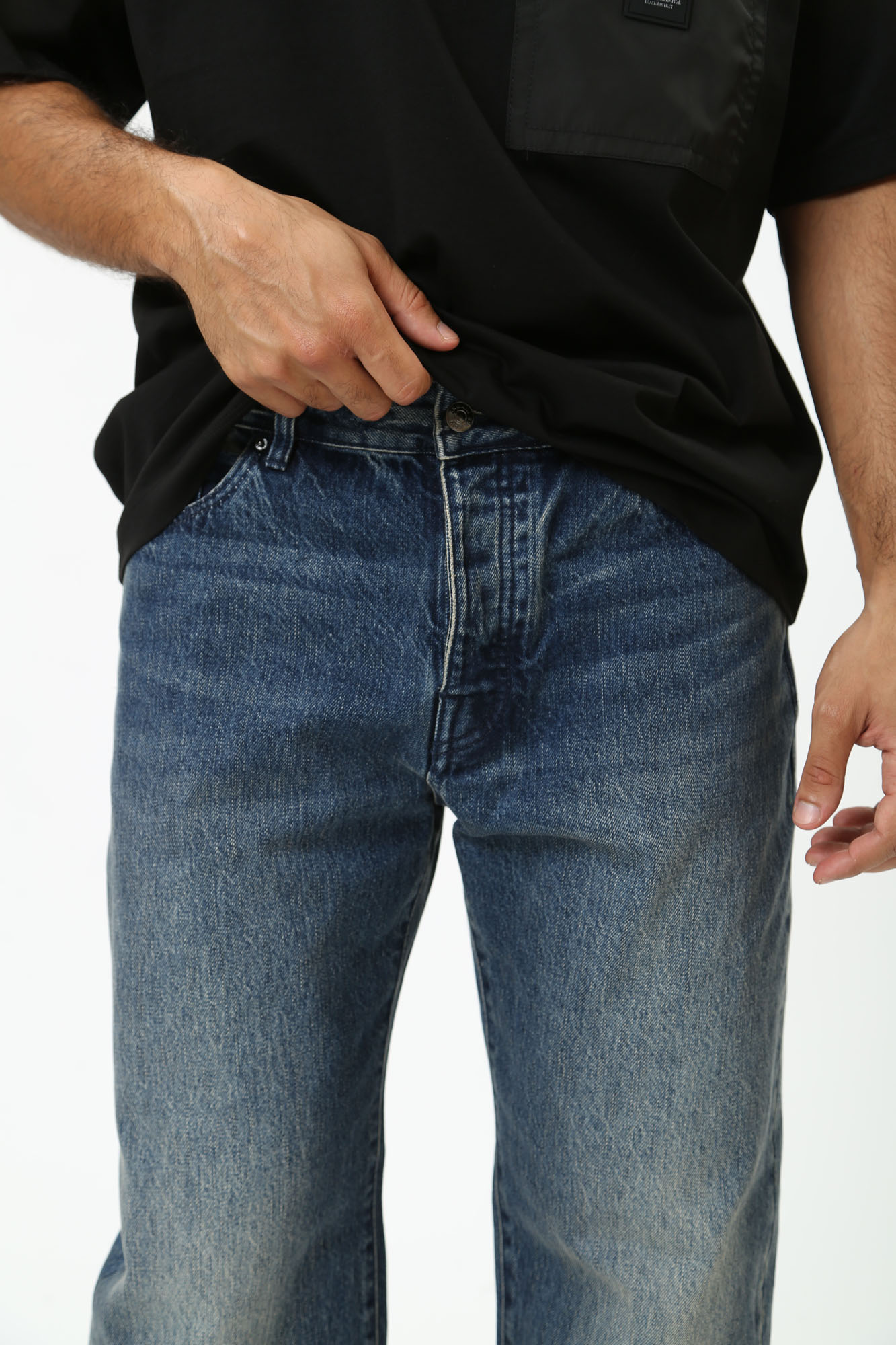 3DZJ88_Z1XGZ Брюки джинсовые Armani Exchange Синий