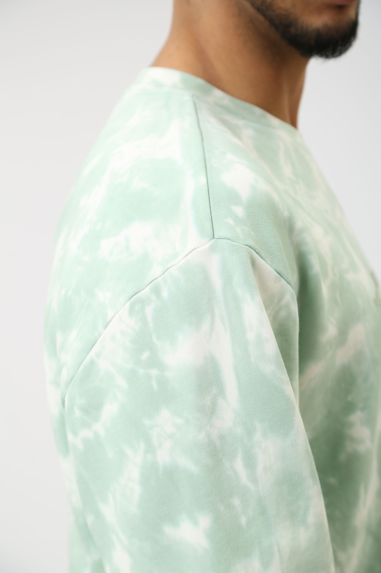 542951_705170 Свитшот Karl Lagerfeld Зеленый