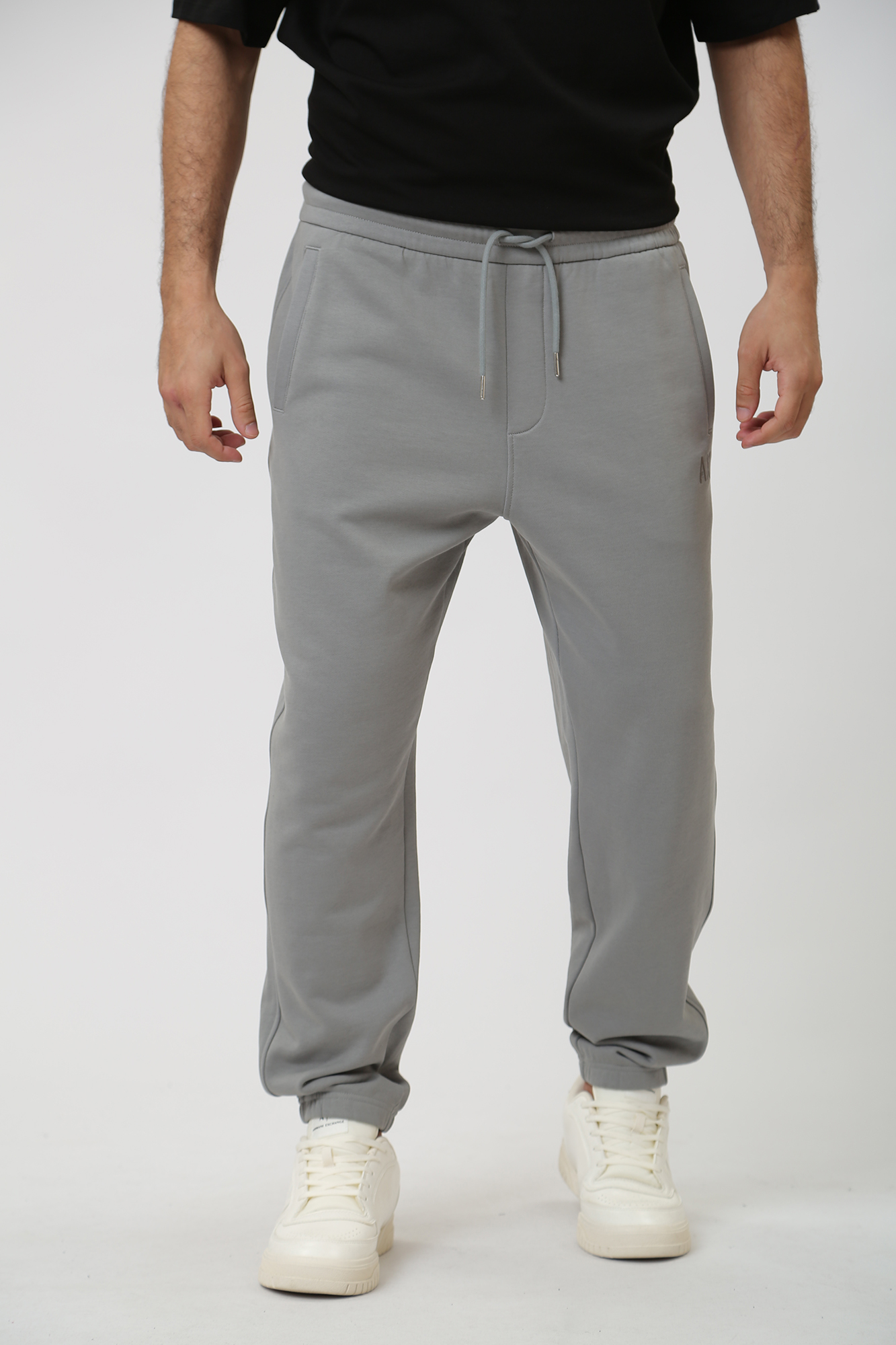 3DZPLF_ZJ4XZ Брюки спортивные Armani Exchange Серый