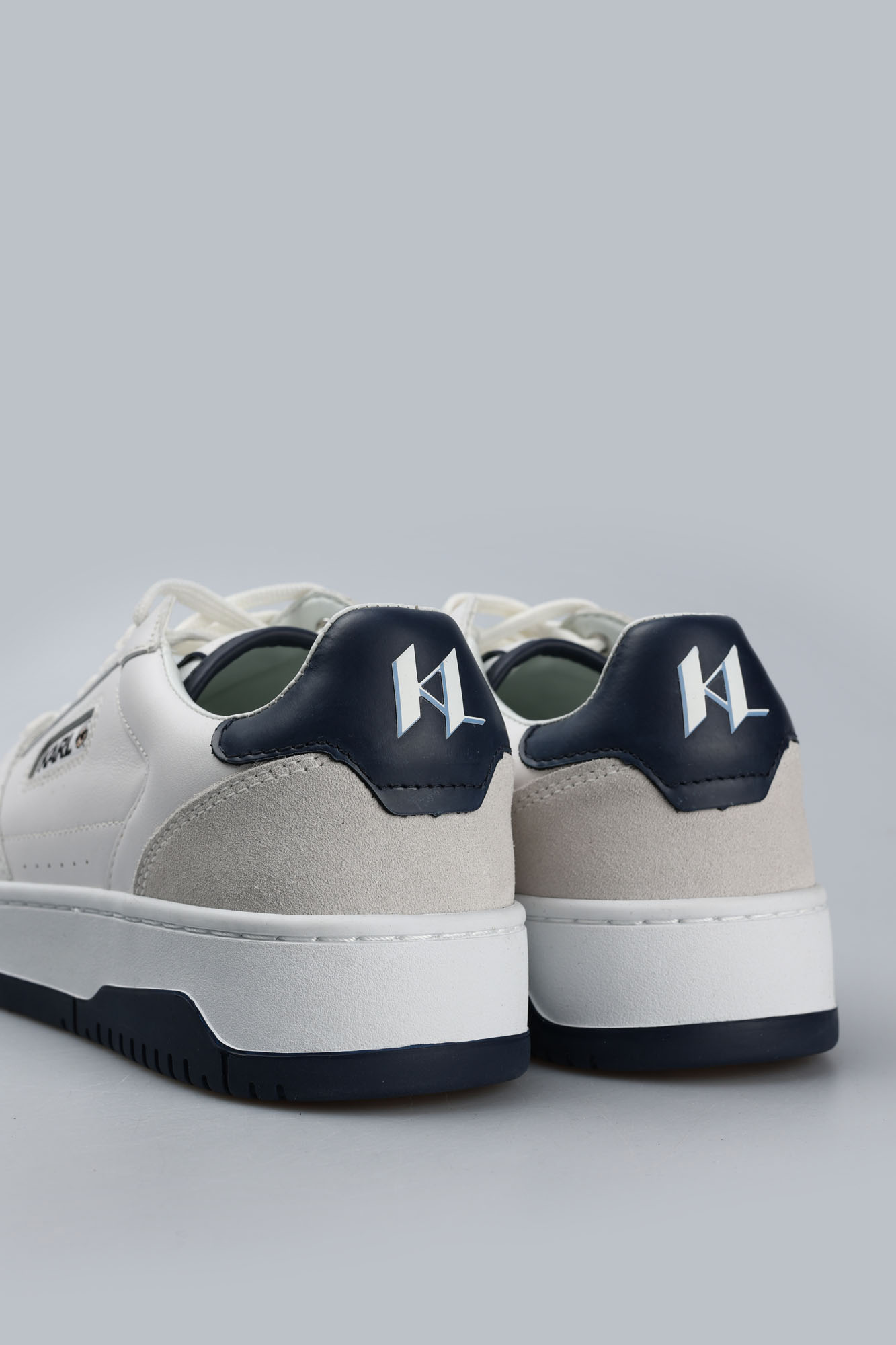 541471_855015 Кеды Karl Lagerfeld Белый