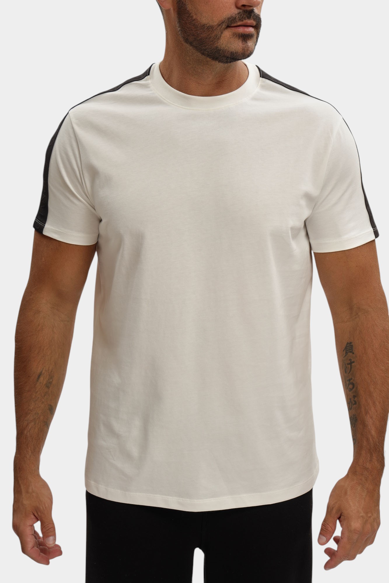 XM001283_AF10361 Футболка Armani Exchange Белый