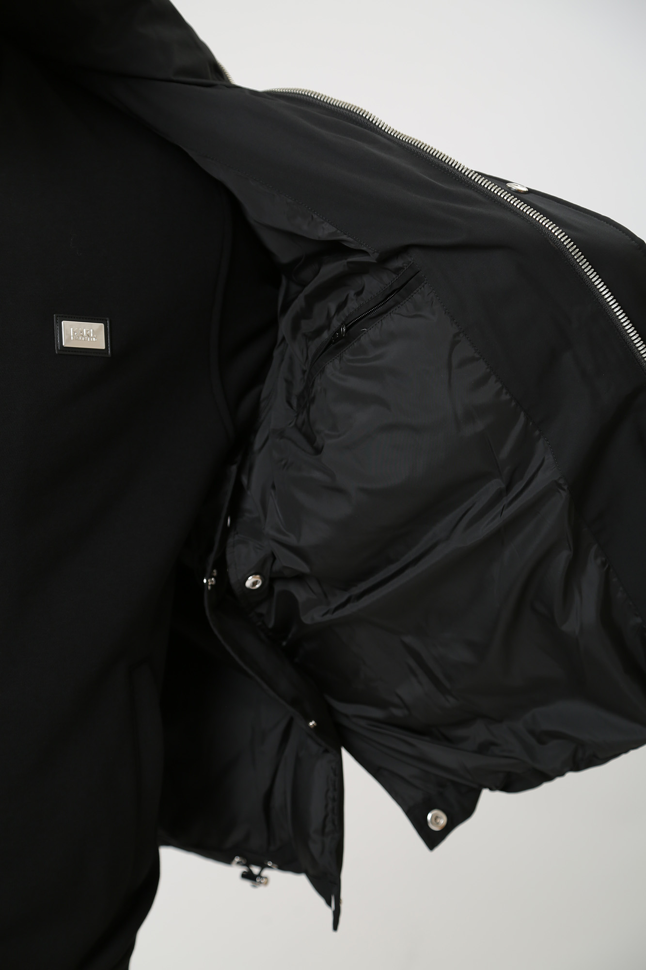 534515_505009 Куртка пуховая Karl Lagerfeld Черный