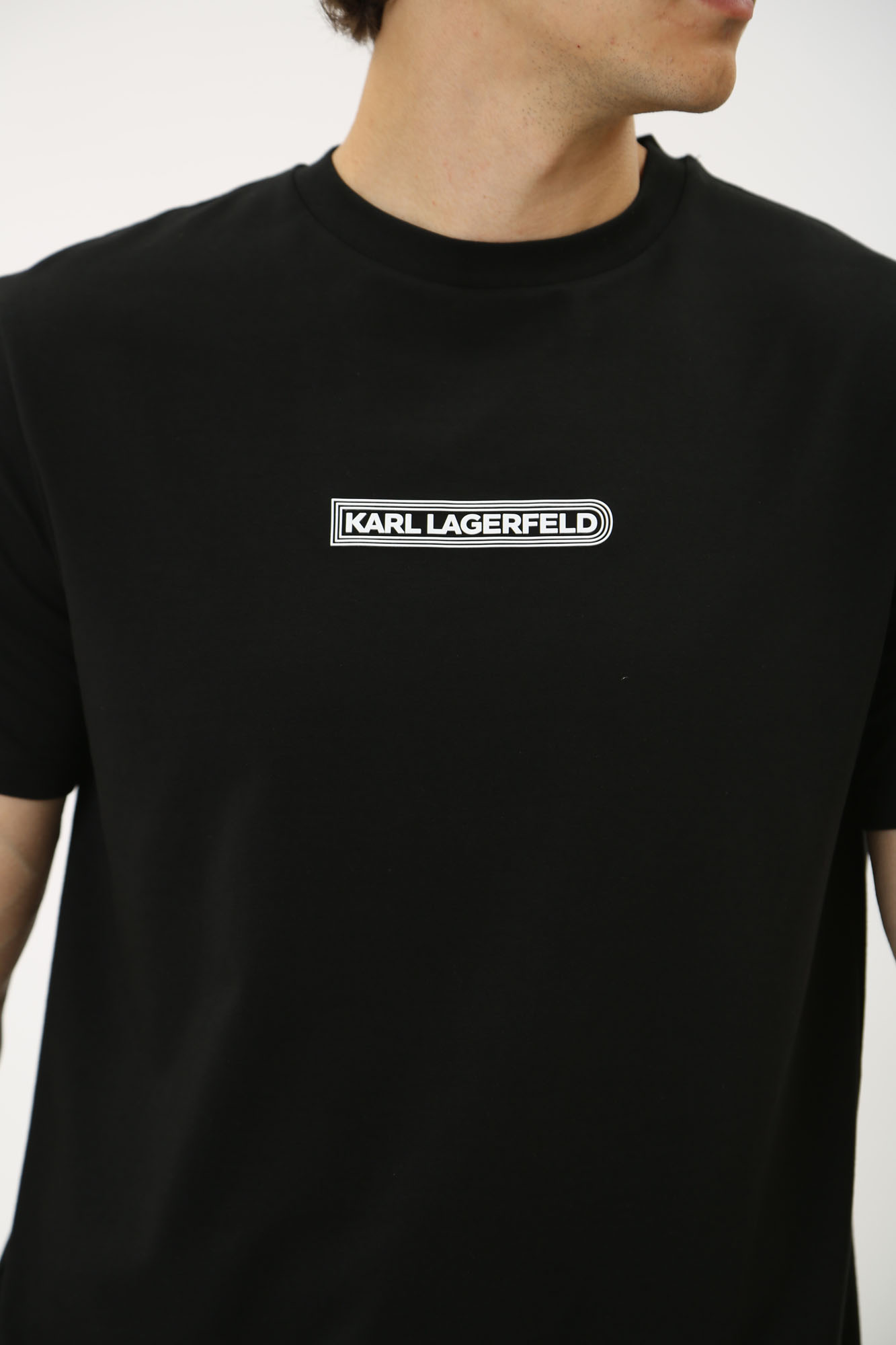 543221_755085 Футболка Karl Lagerfeld Черный